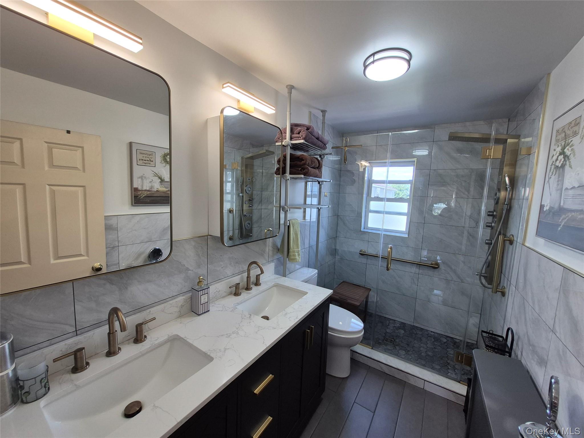 327 E Pine Street – For Sale photo 8