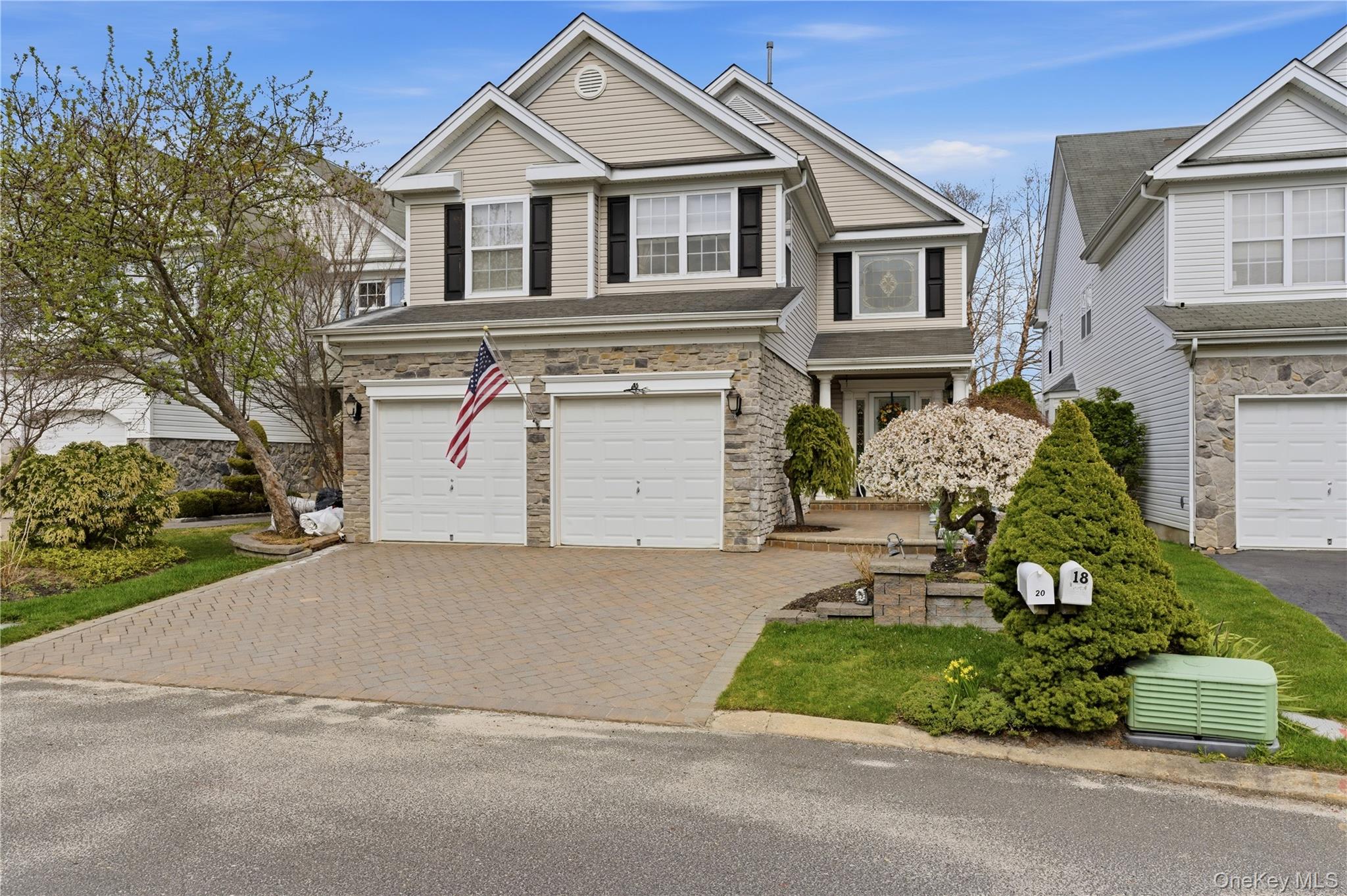 20 Kate Circle – For Sale photo 2