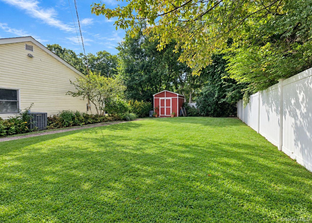 14 Seabrook Lane – For Sale photo 33