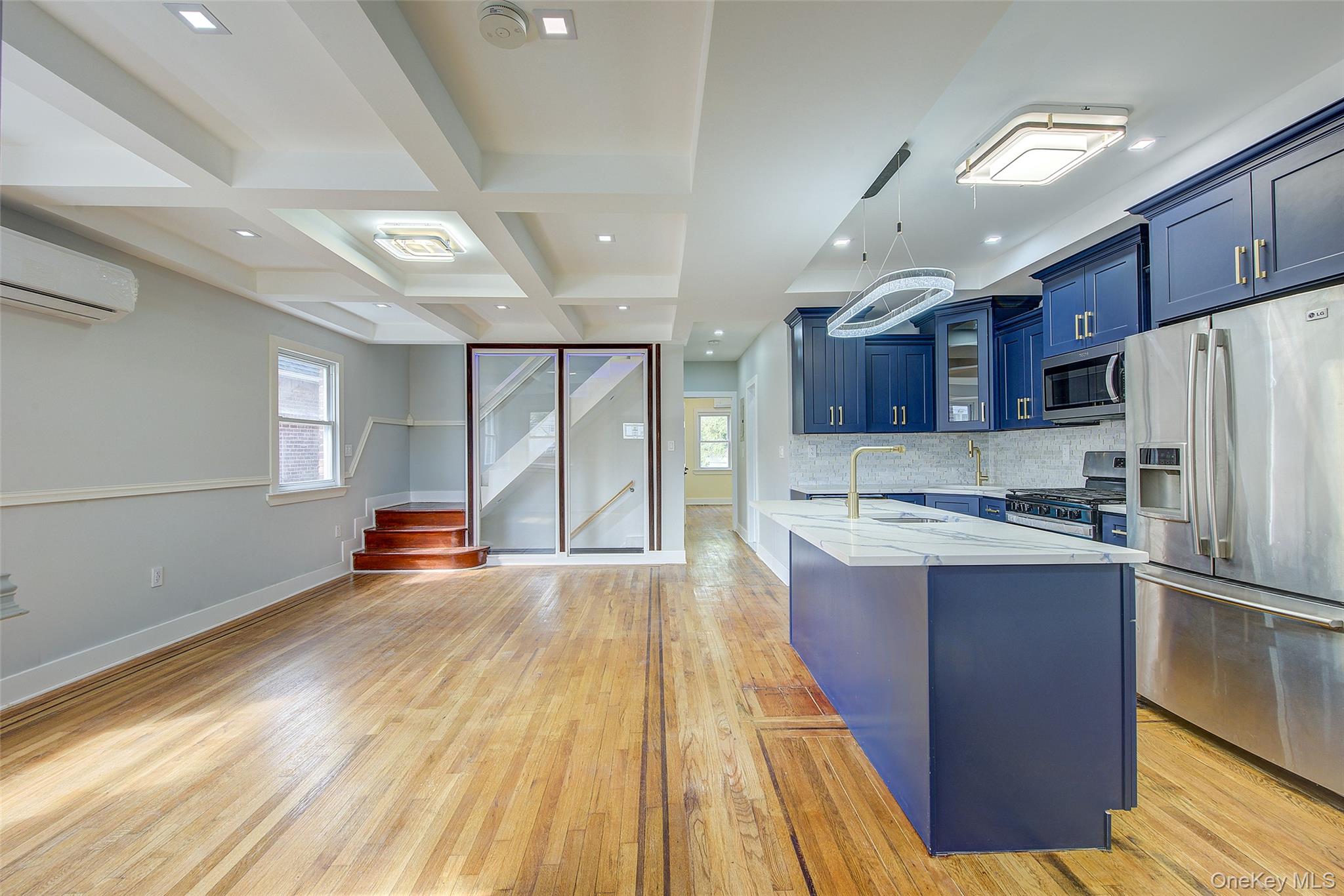 32-28 Utopia Parkway – For Sale photo 9