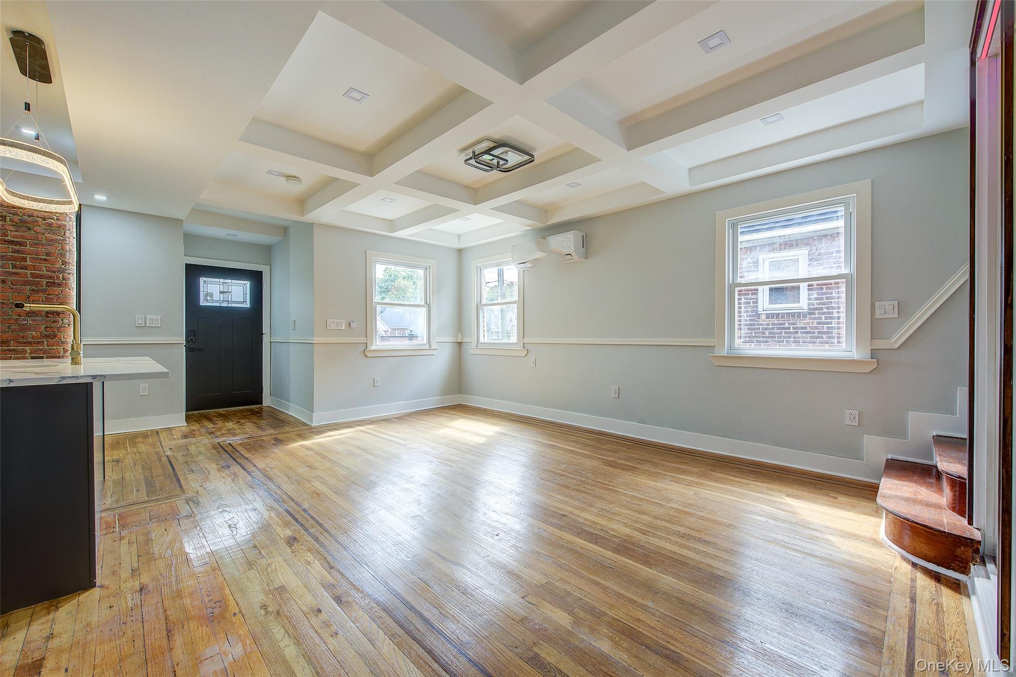 32-28 Utopia Parkway – For Sale photo 5