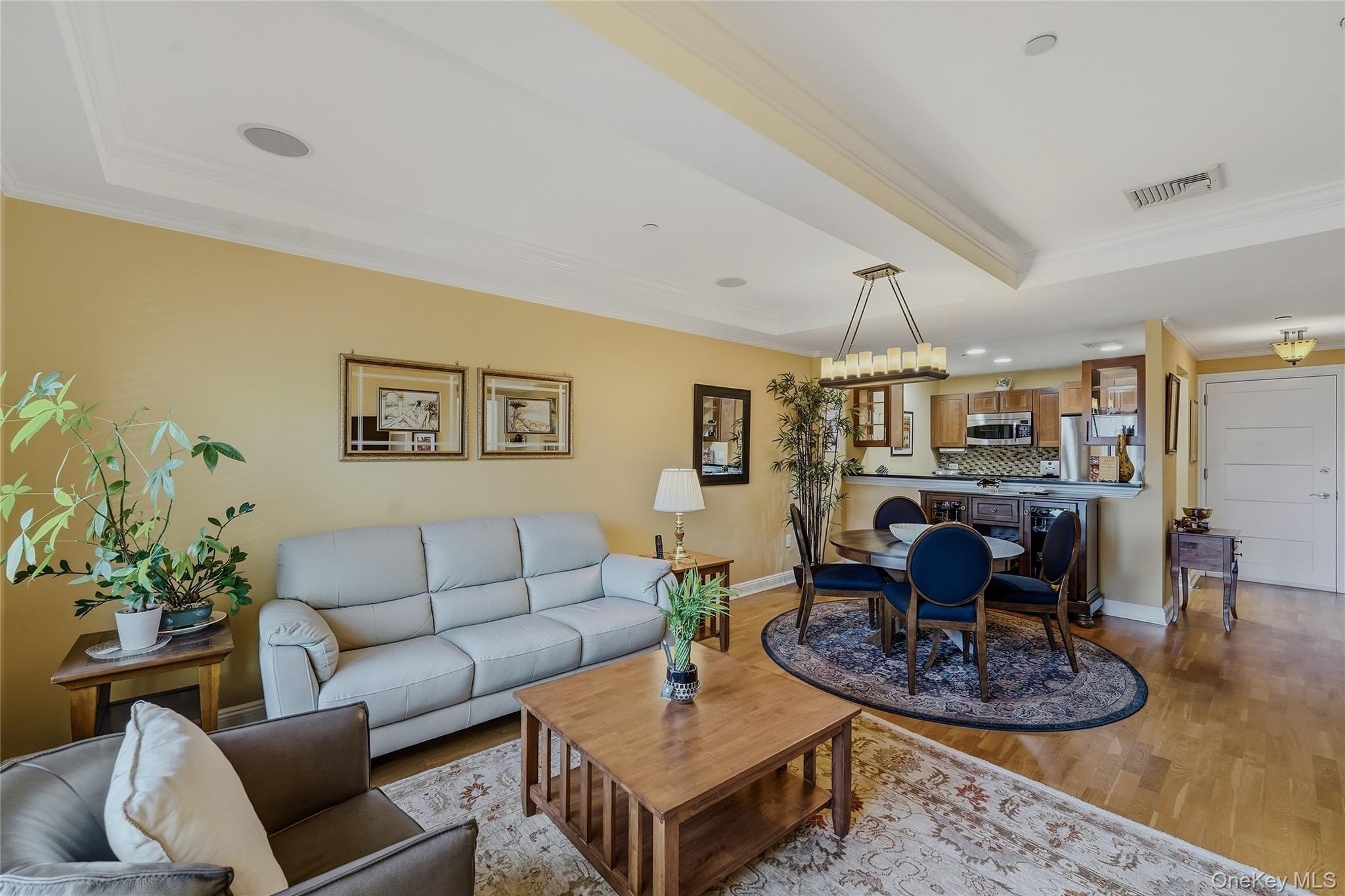 225 Stanley Avenue, Unit 107 photo 25