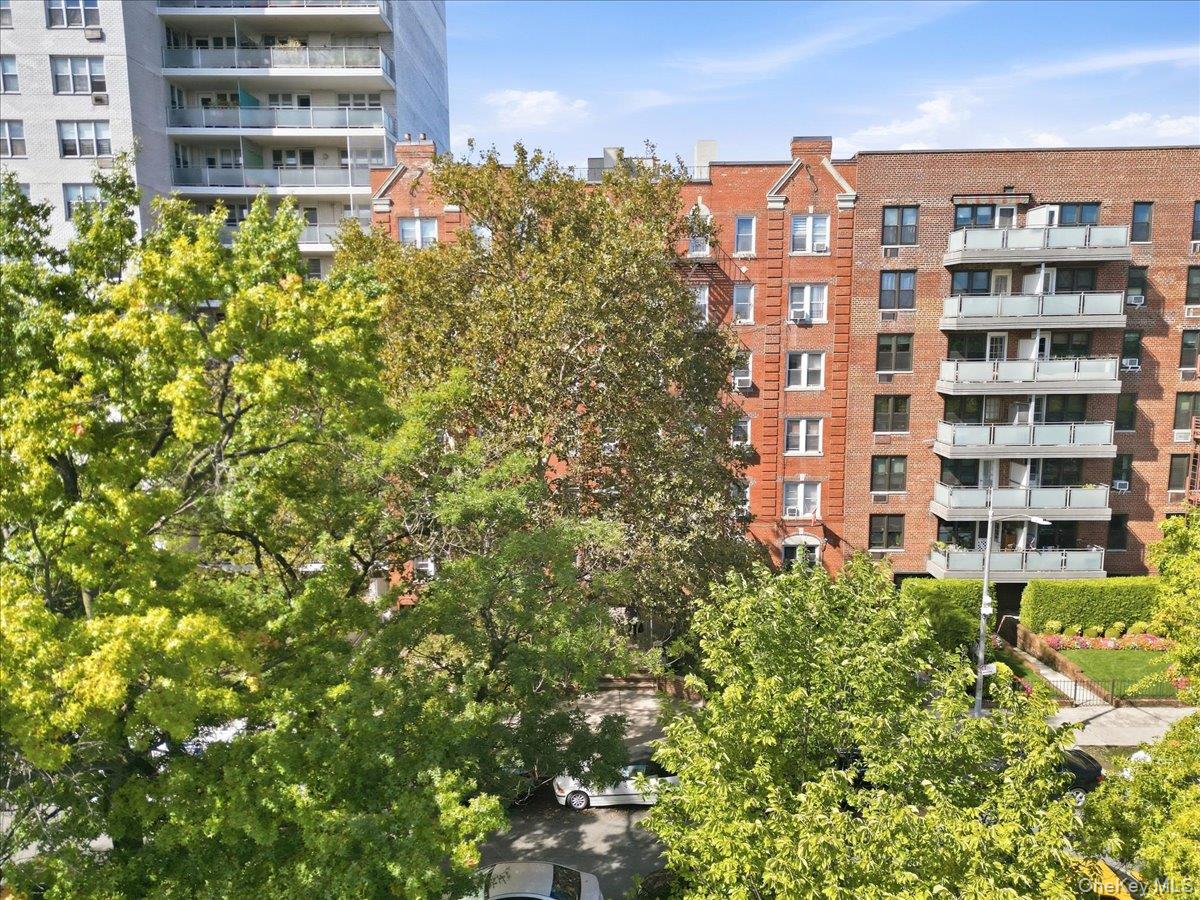 360 Ocean Parkway, Unit 5G photo 31