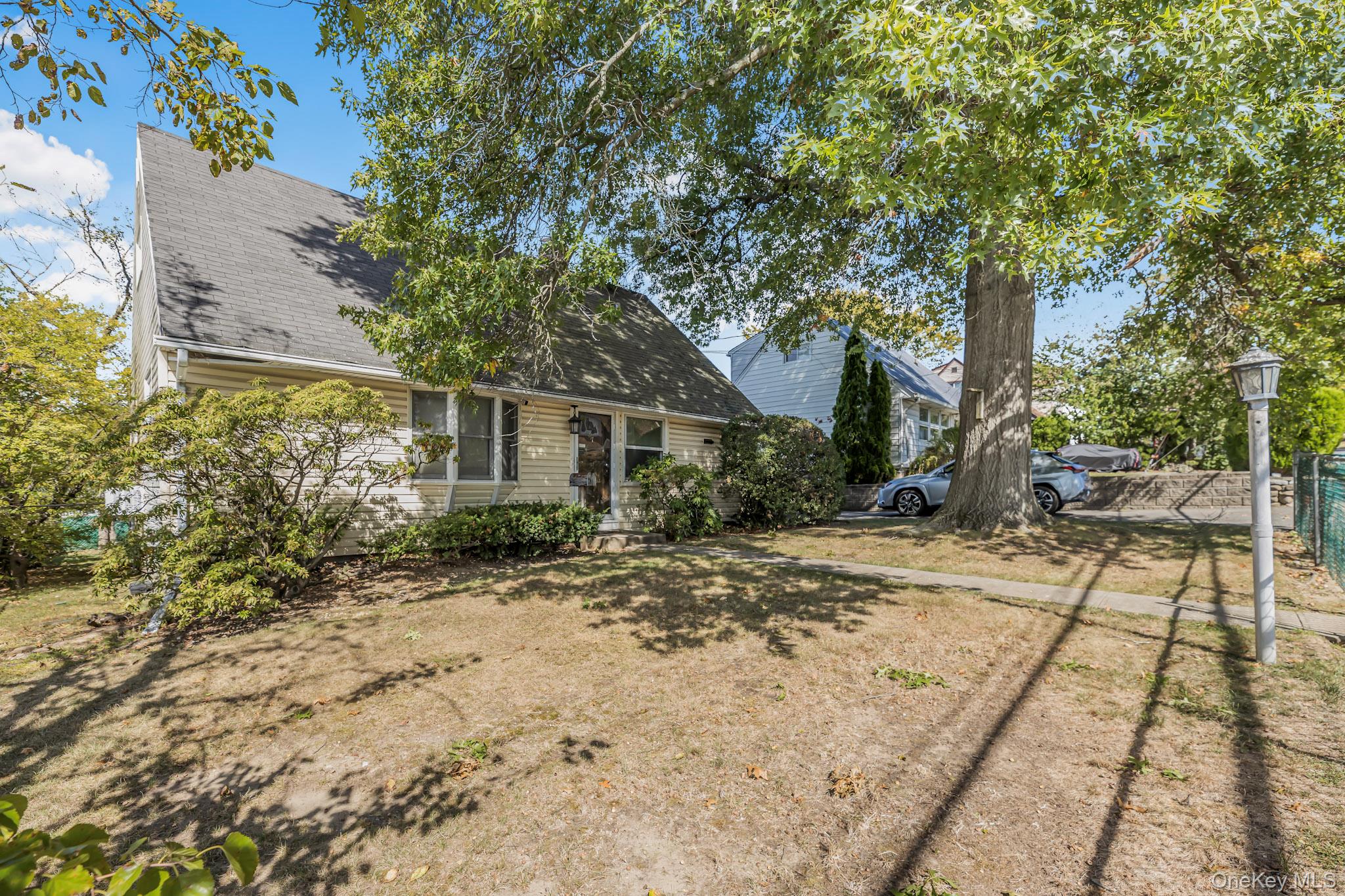 117 Mountaindale Road – For Sale
