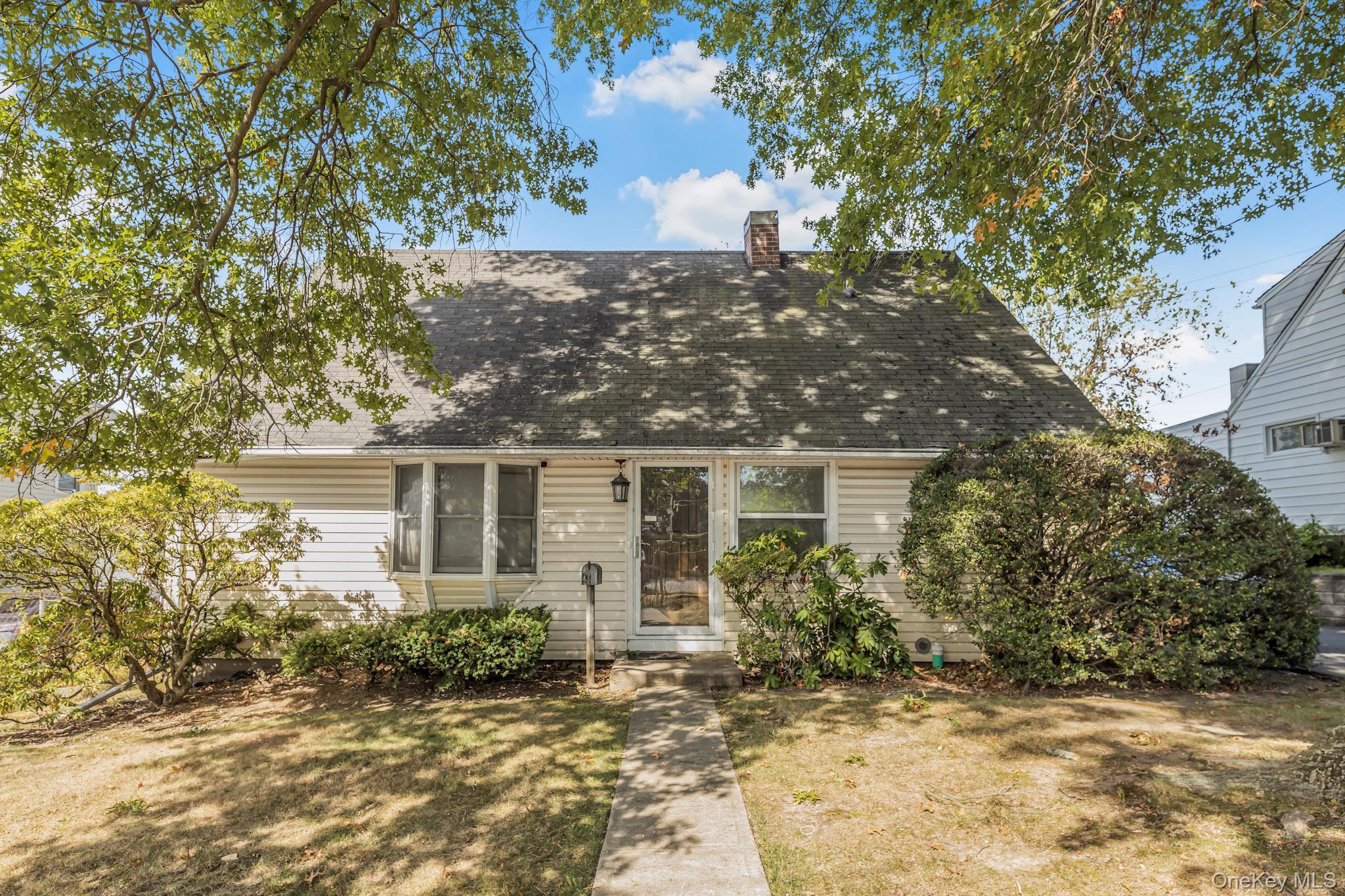 117 Mountaindale Road – For Sale photo 3