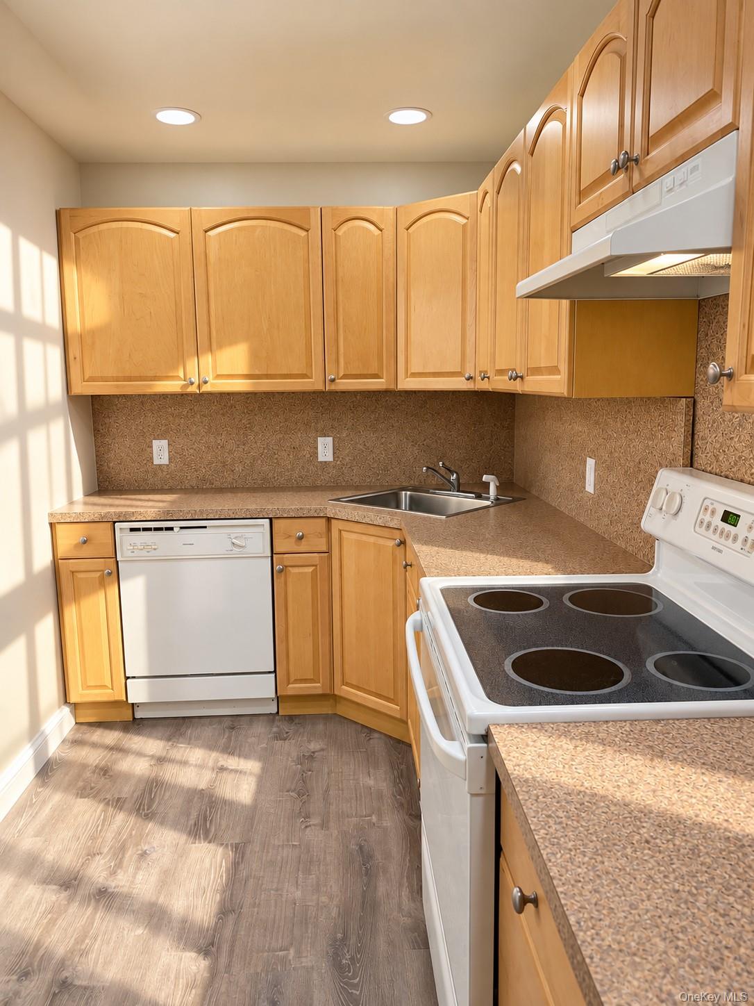 5 Franklin Avenue – For Sale photo 29
