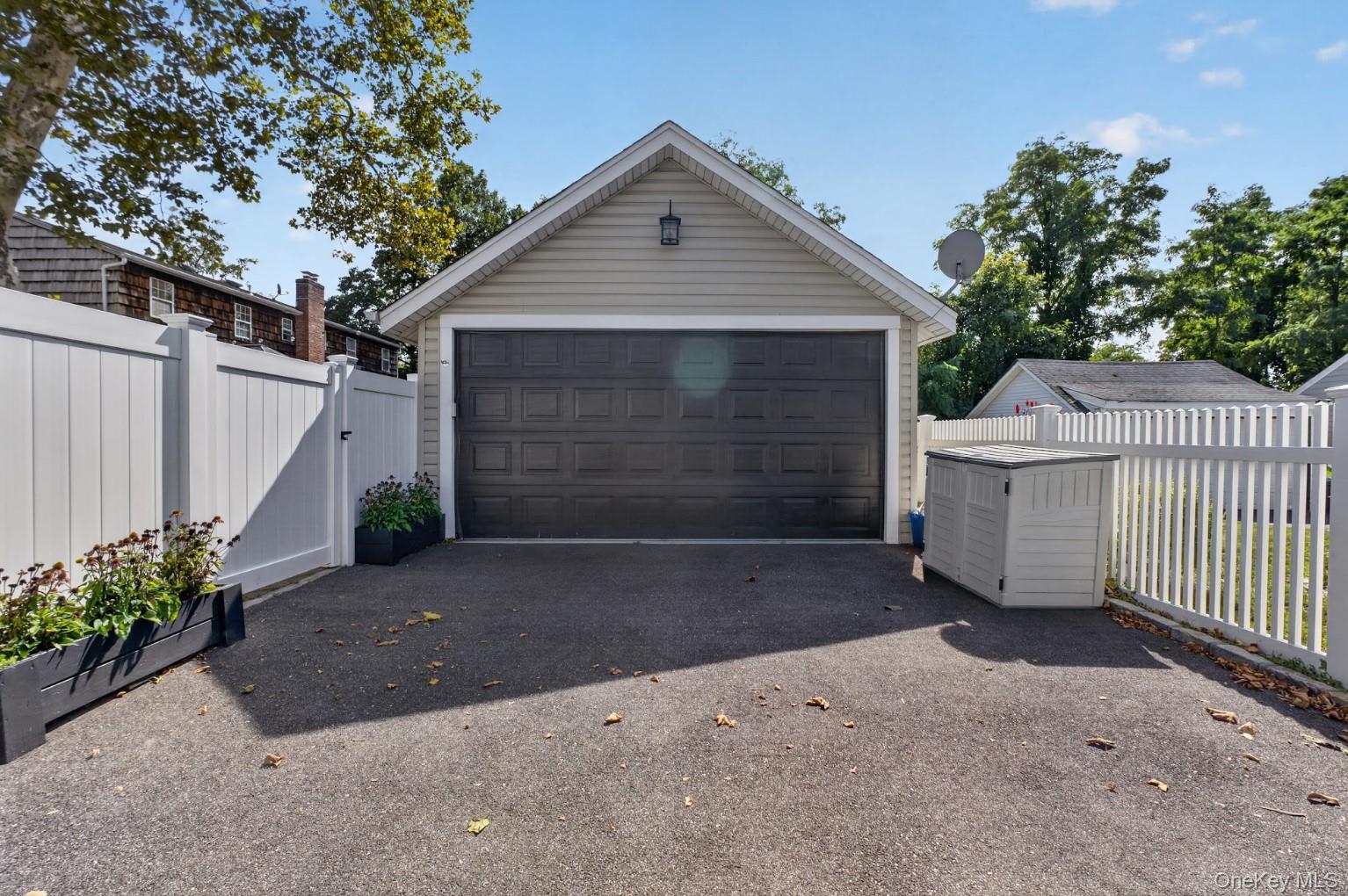 5 Franklin Avenue – For Sale photo 9