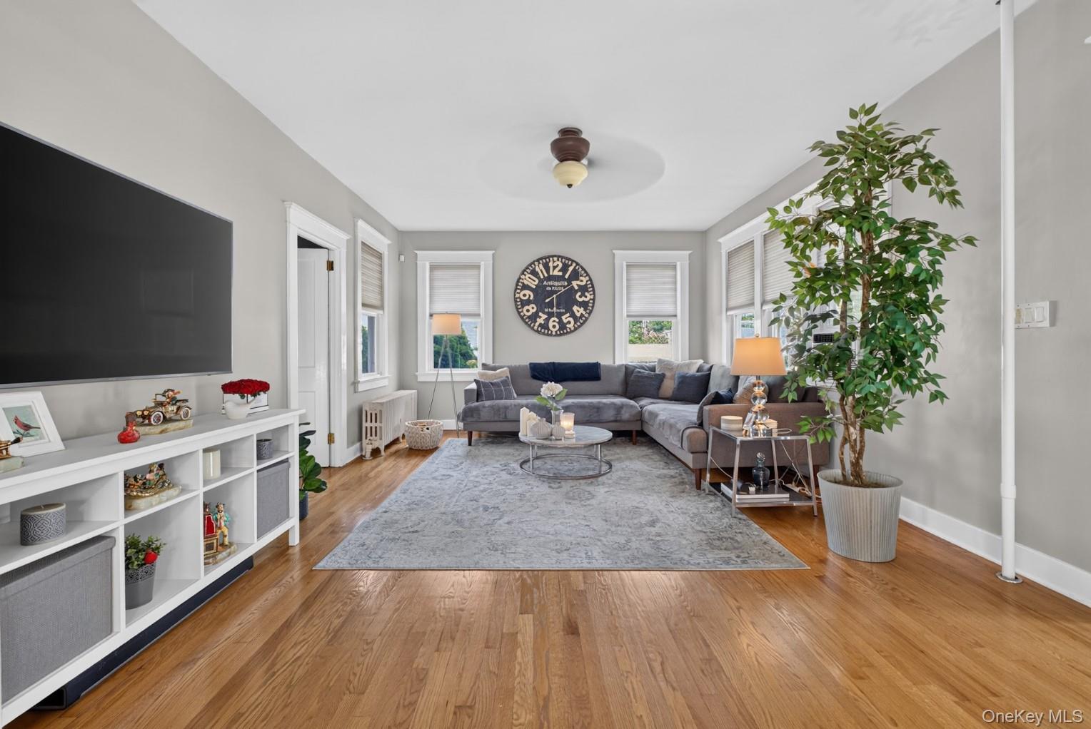 5 Franklin Avenue – For Sale photo 10
