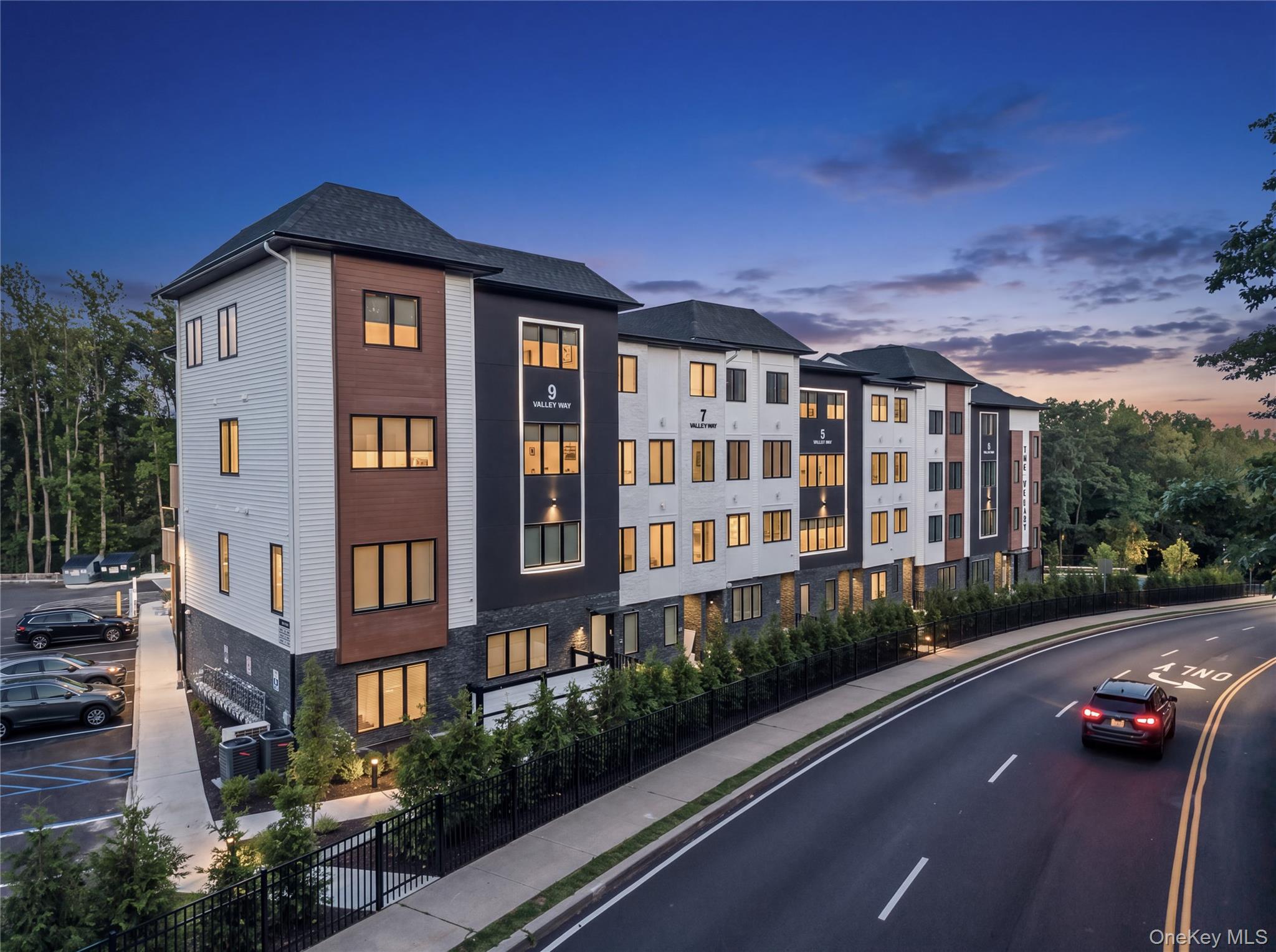 7 Valley Way, Unit 321