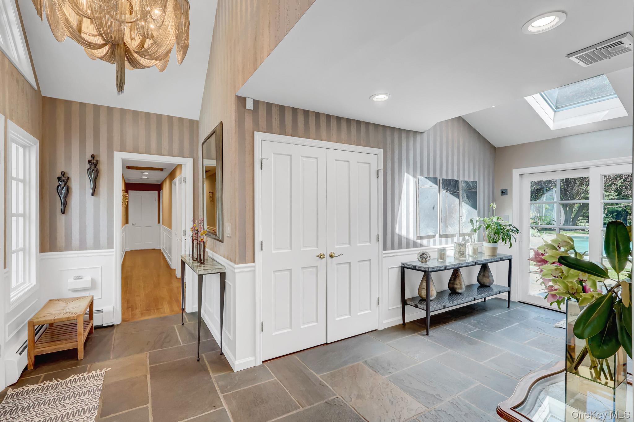 14 Horse Hill Road – For Rent photo 4