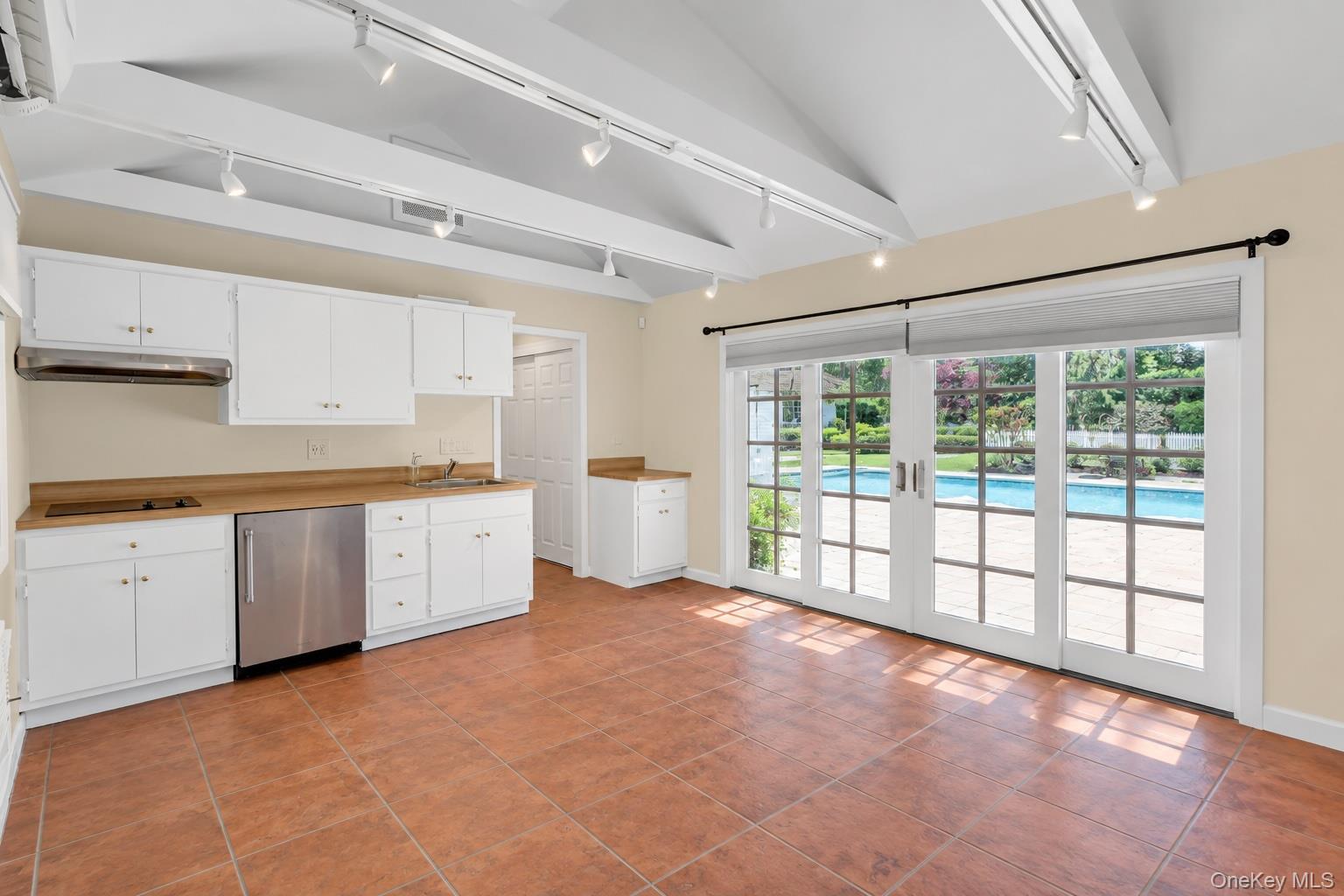 14 Horse Hill Road – For Rent photo 33