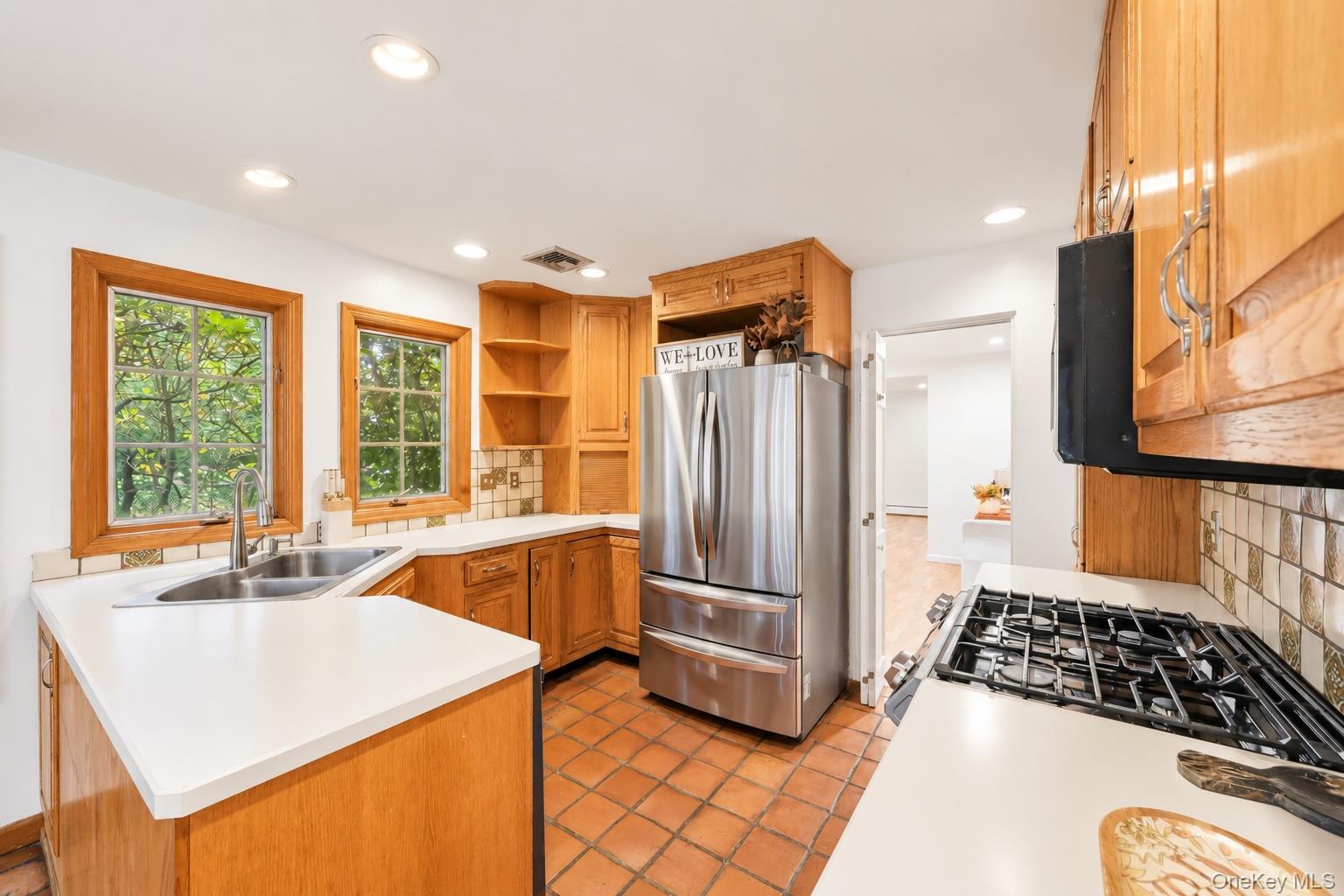 18 Tamarac Avenue – For Sale photo 16