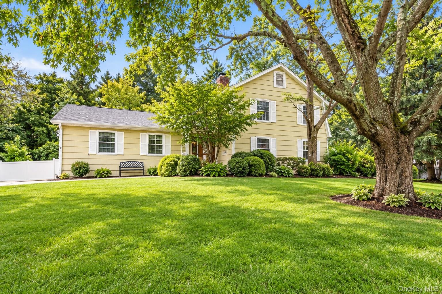 18 Tamarac Avenue – For Sale photo 3