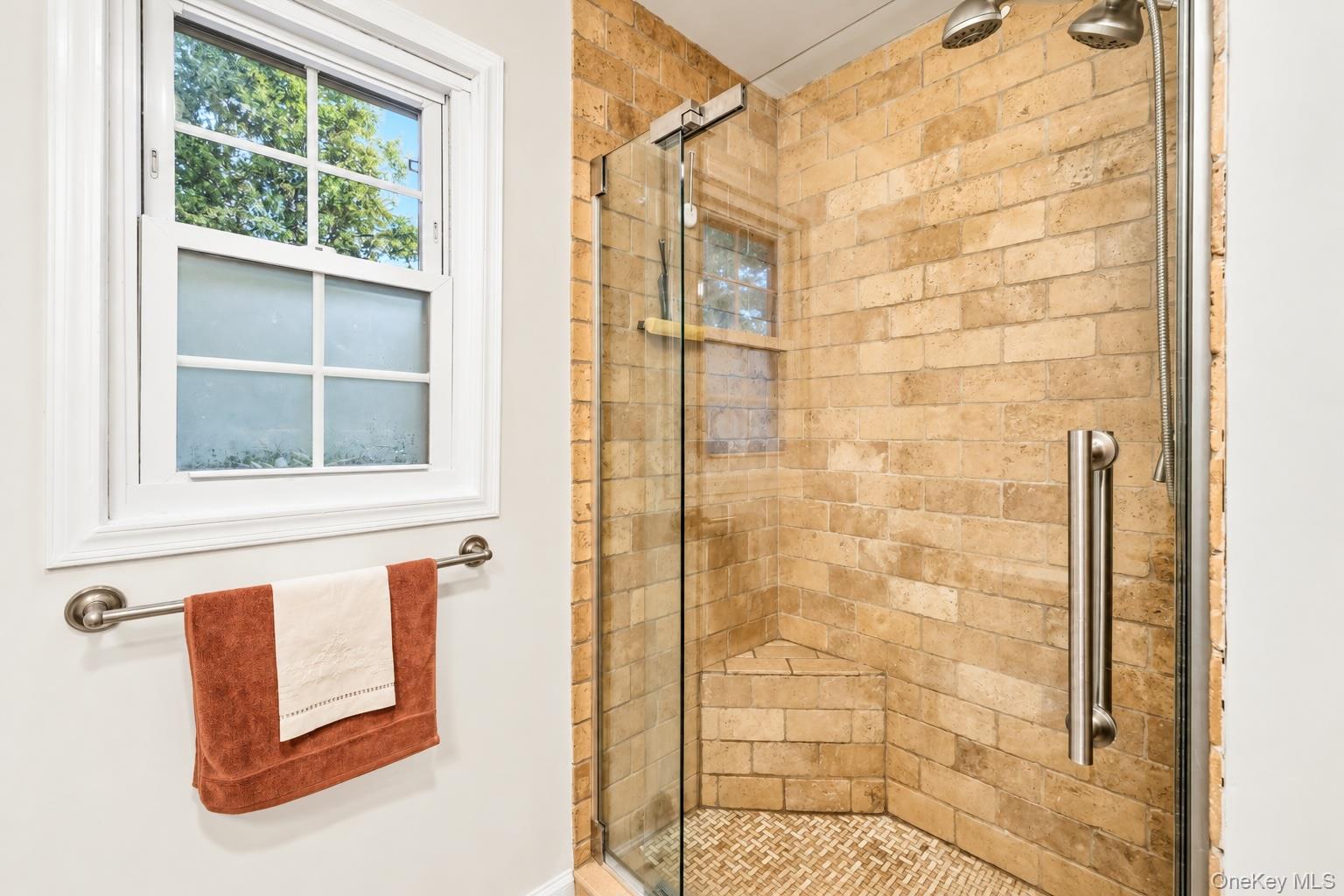 18 Tamarac Avenue – For Sale photo 28