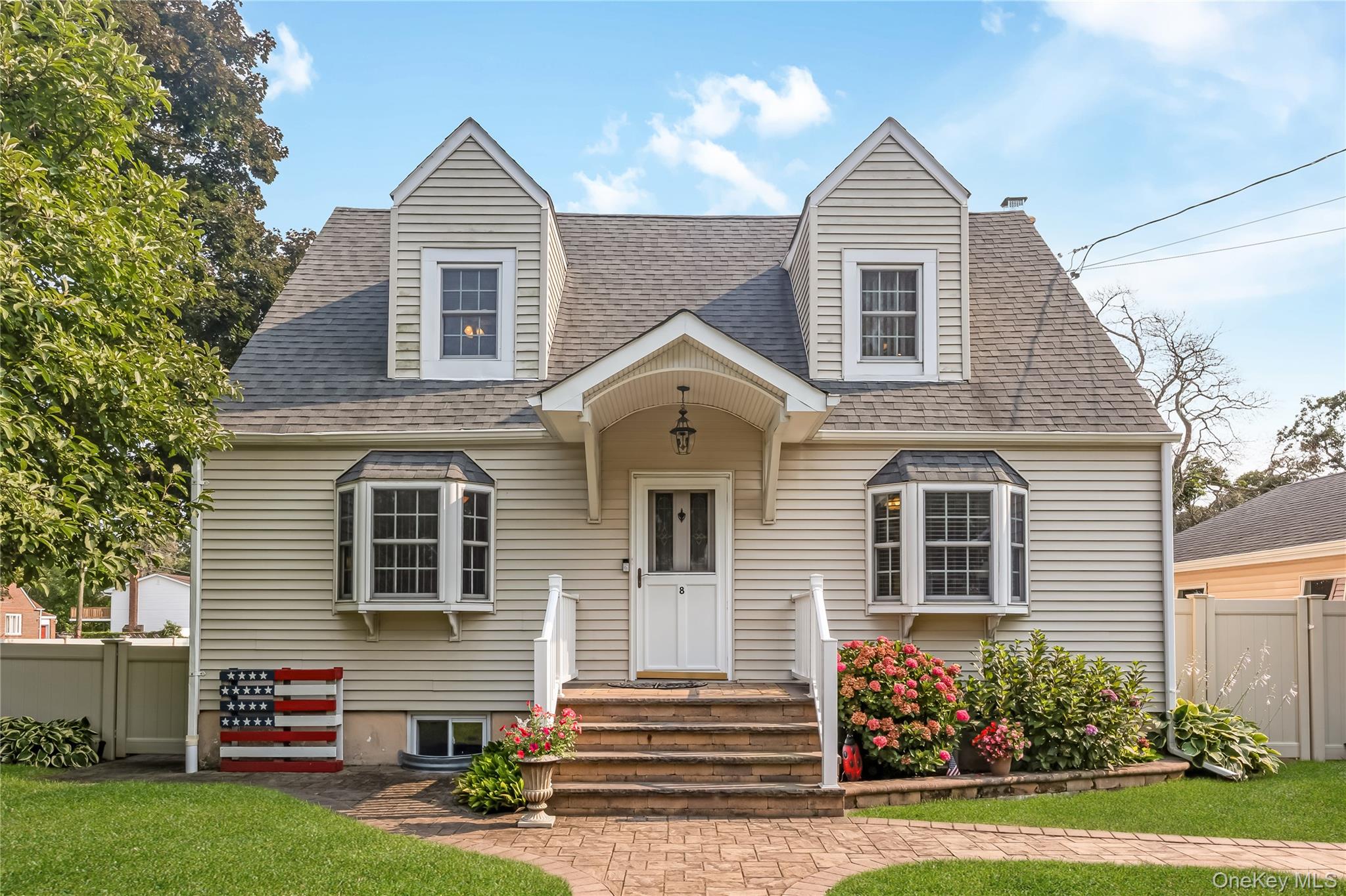 8 N 5th Street – For Sale photo 2