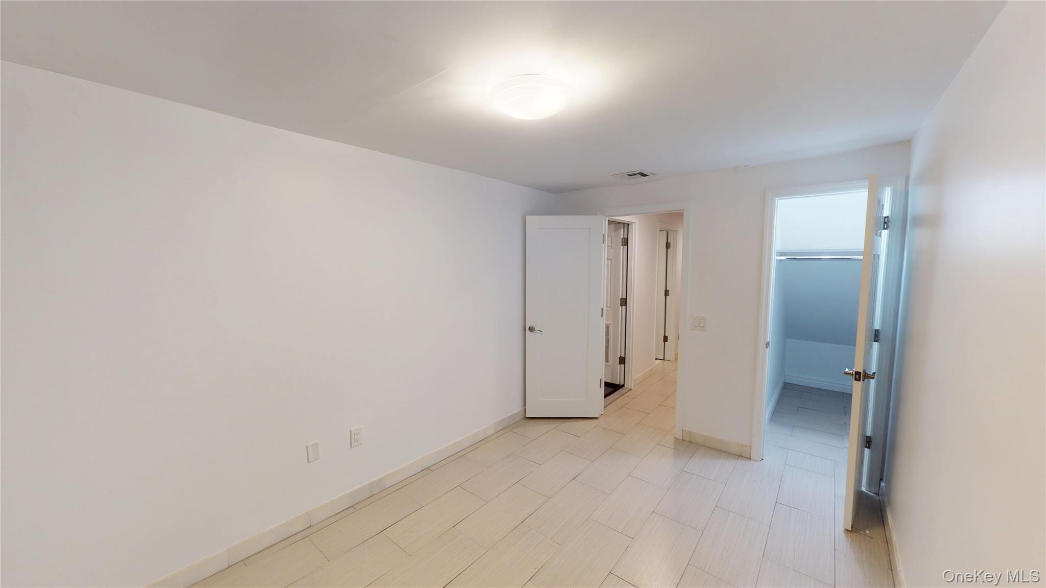 278 Burns Street, Unit 1 photo 29