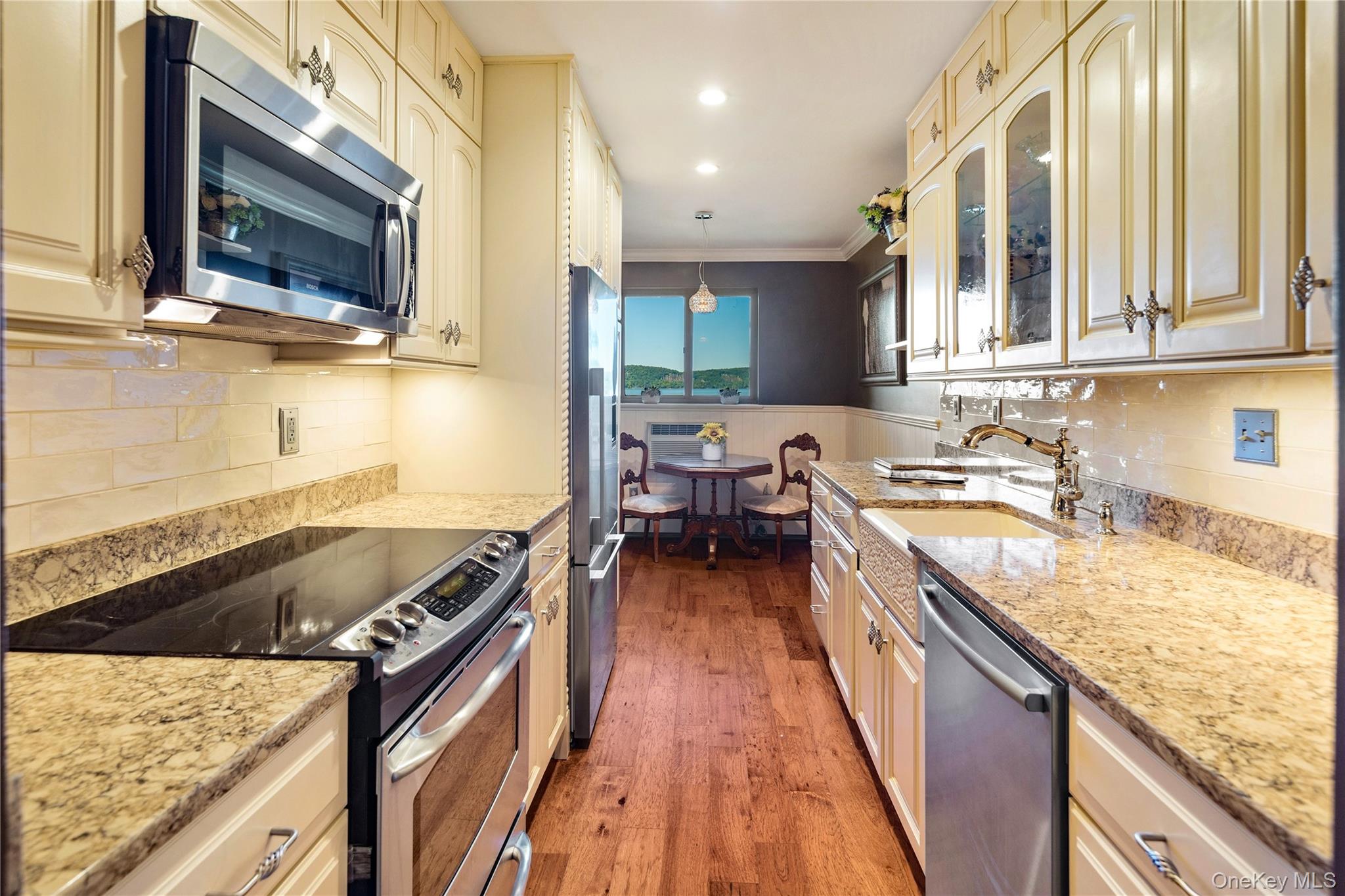303 Kemeys Cove, Unit 303 photo 8