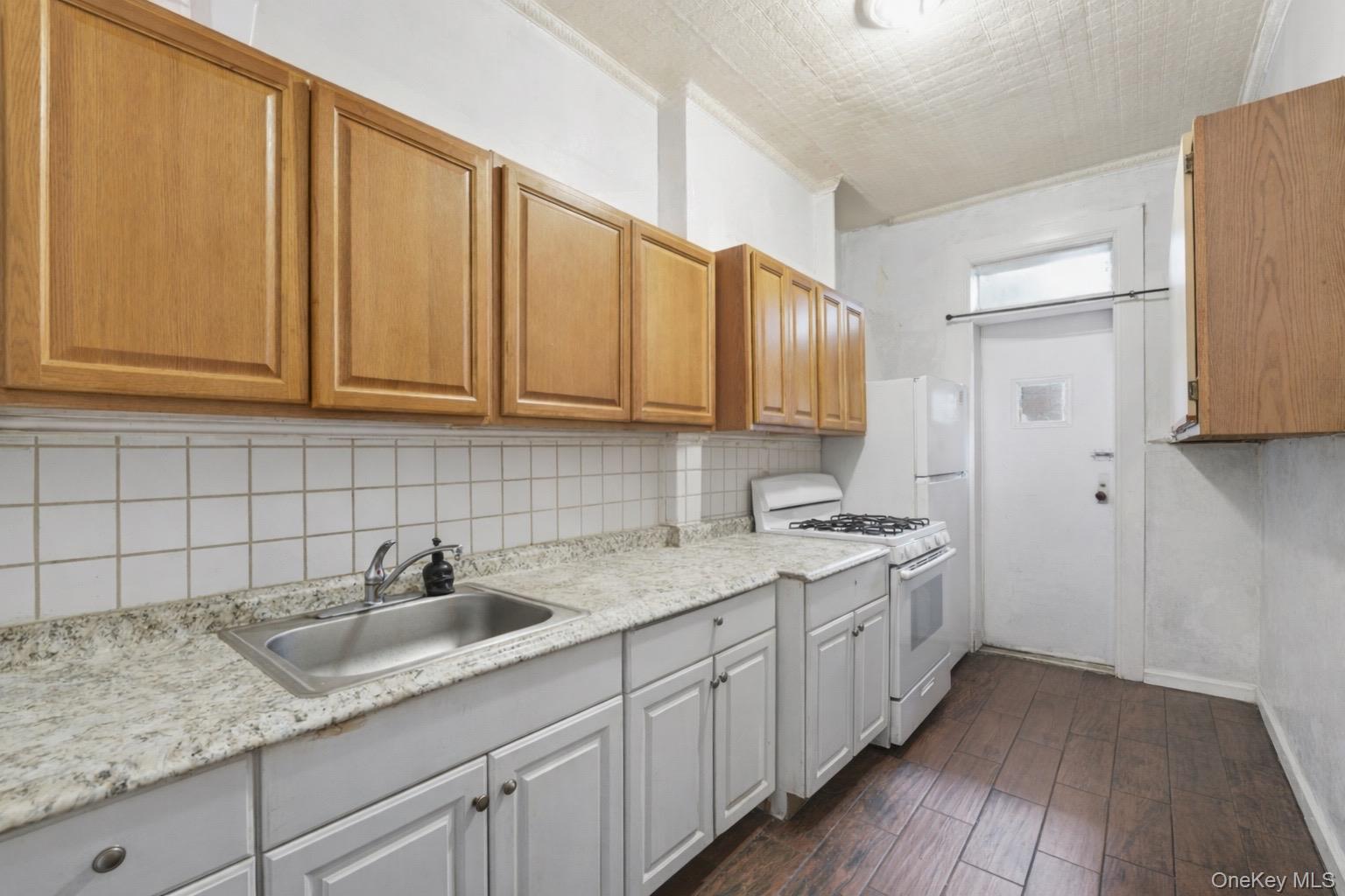 10407 94 Avenue – For Sale photo 7