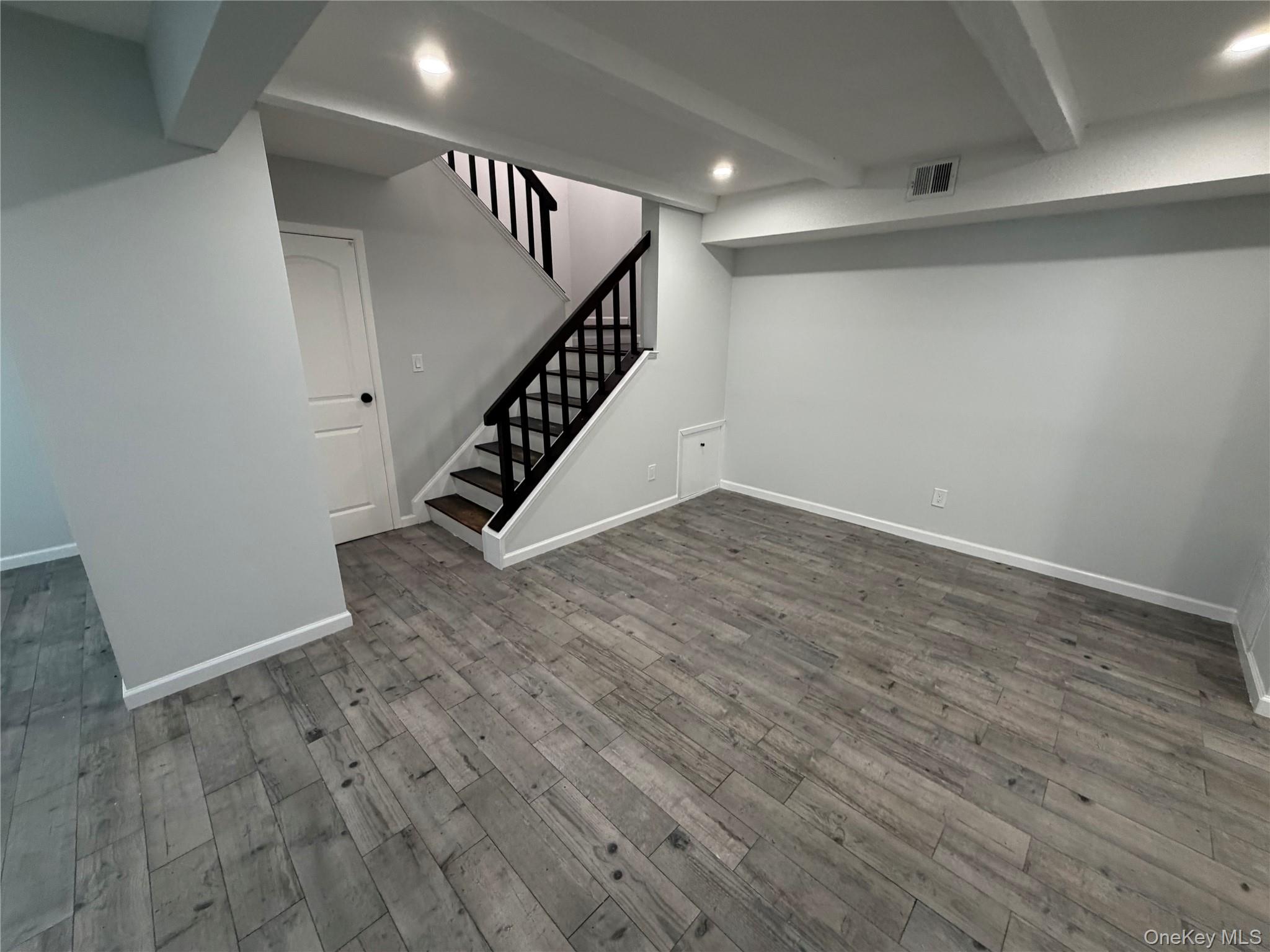 203 Springmeadow Drive, Unit B photo 3
