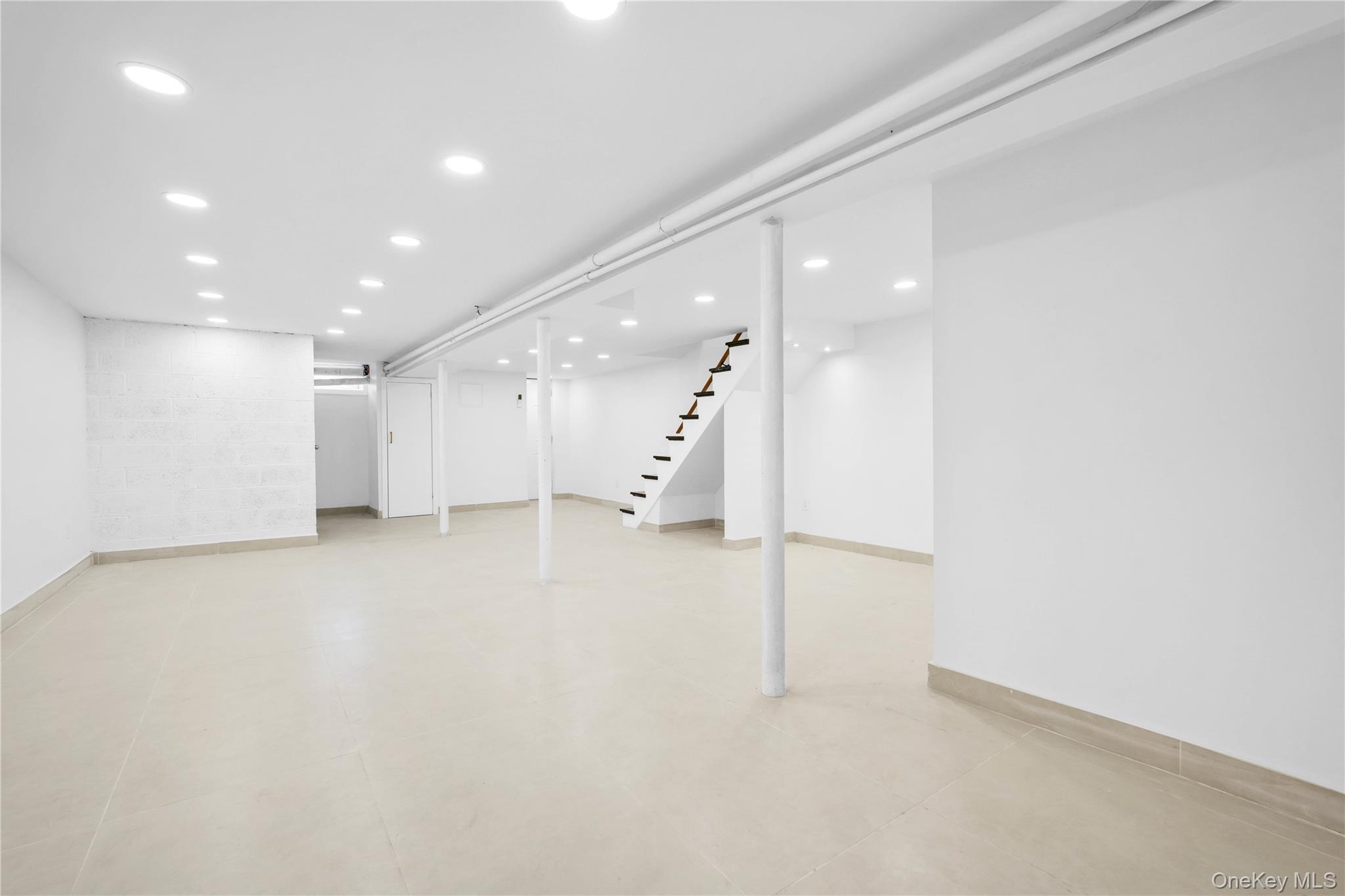 113-22 204th Street – For Sale photo 13