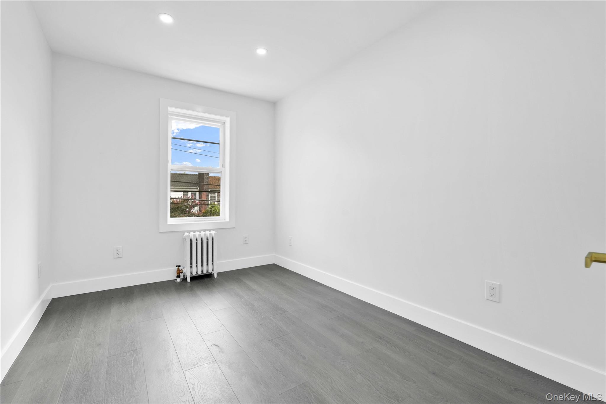 113-22 204th Street – For Sale photo 16