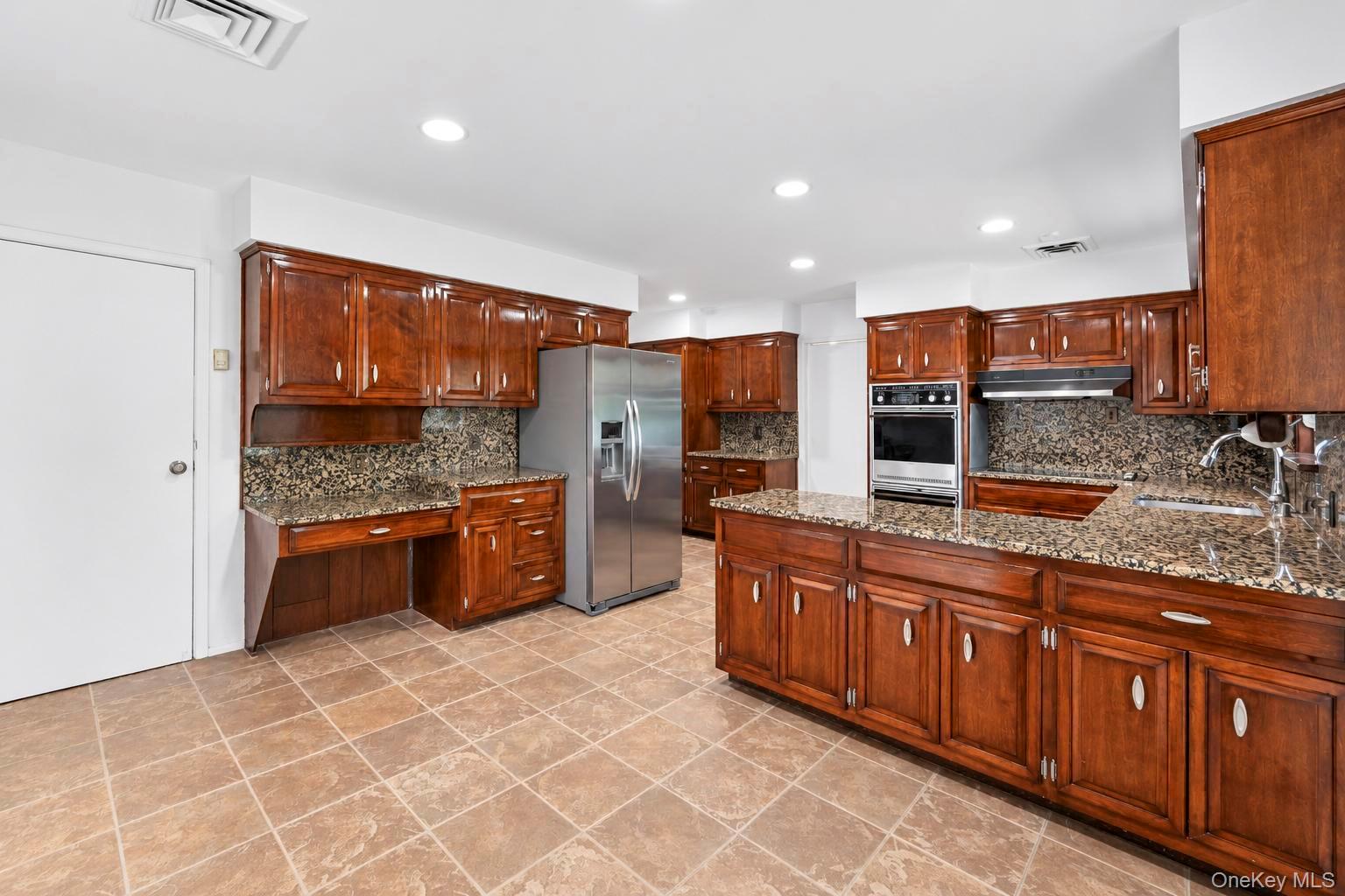 12 Arleigh Road – For Rent photo 12