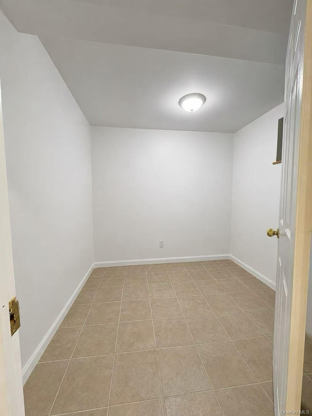 149-23 Sanford Avenue, Unit C-C photo 8