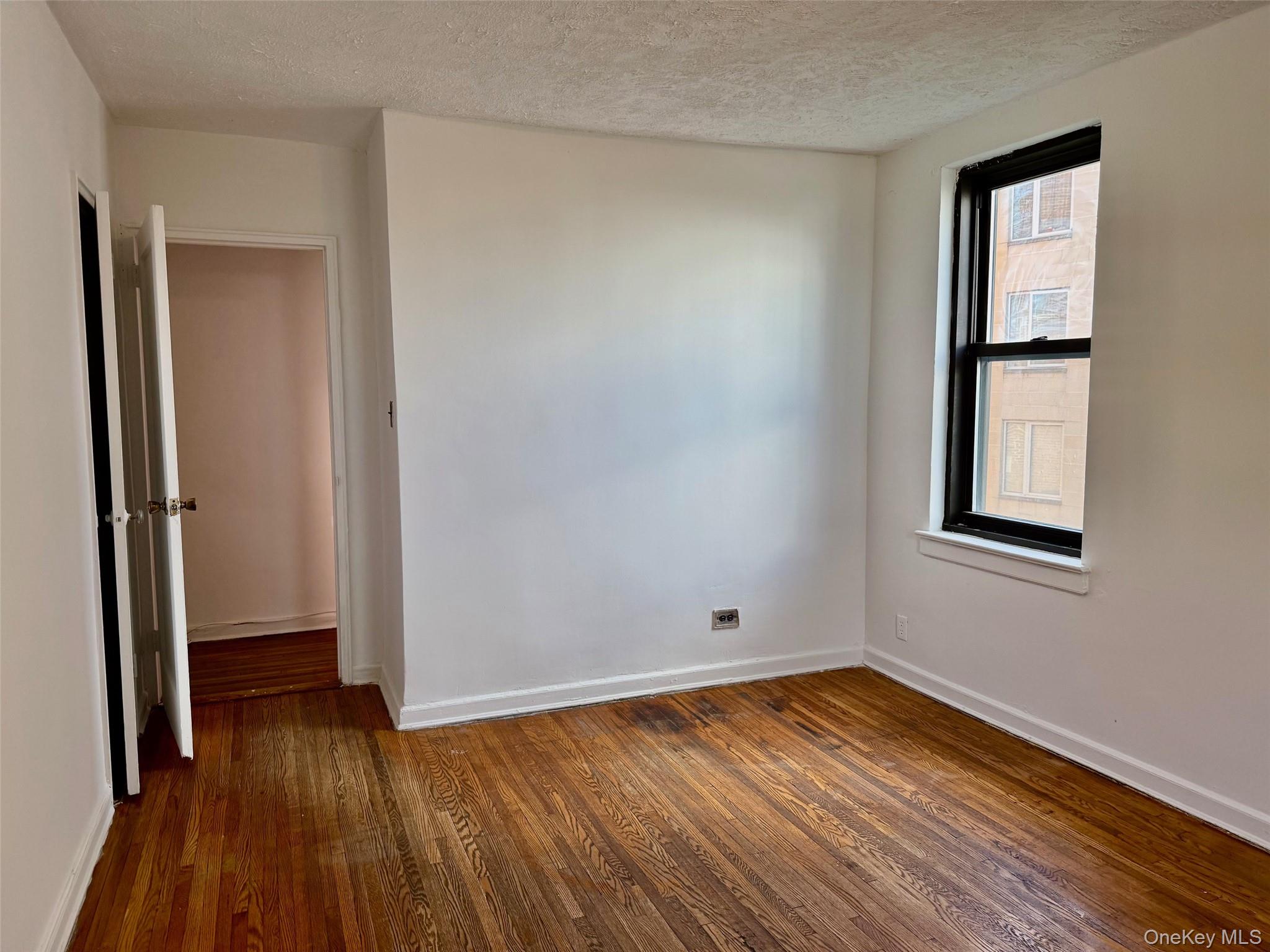 112-24 Northern Boulevard, Unit 3G photo 18