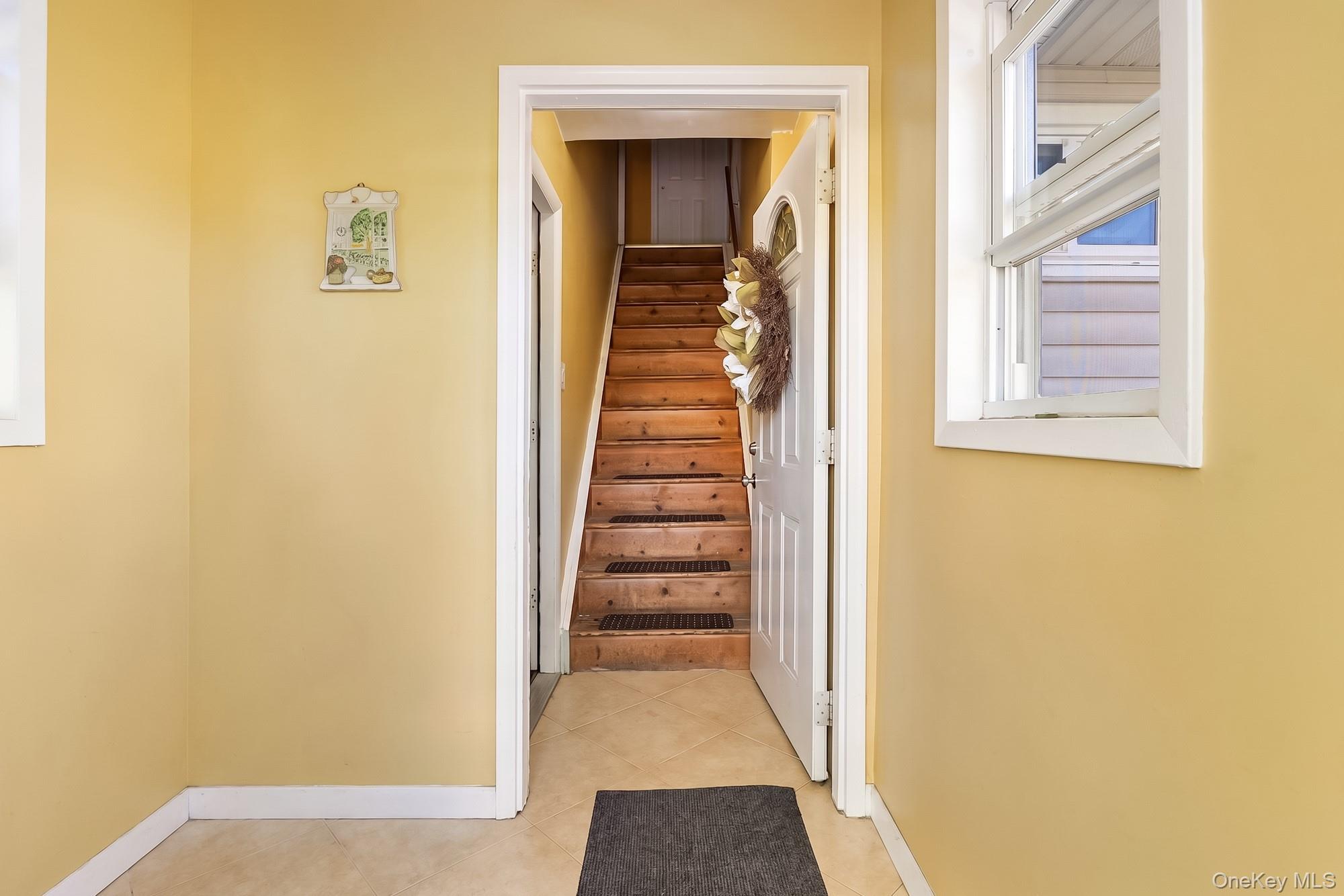 1647 Straight Path – For Sale photo 15