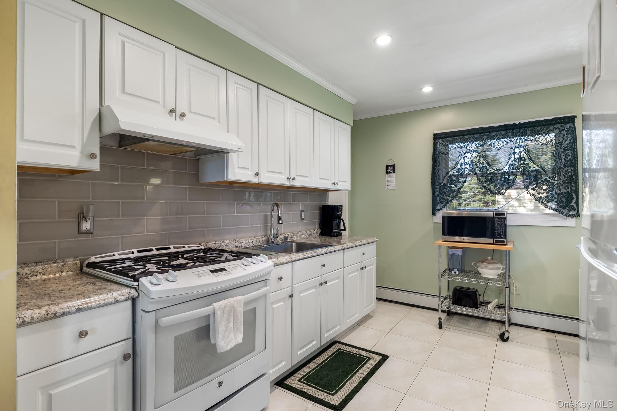 1647 Straight Path – For Sale photo 23