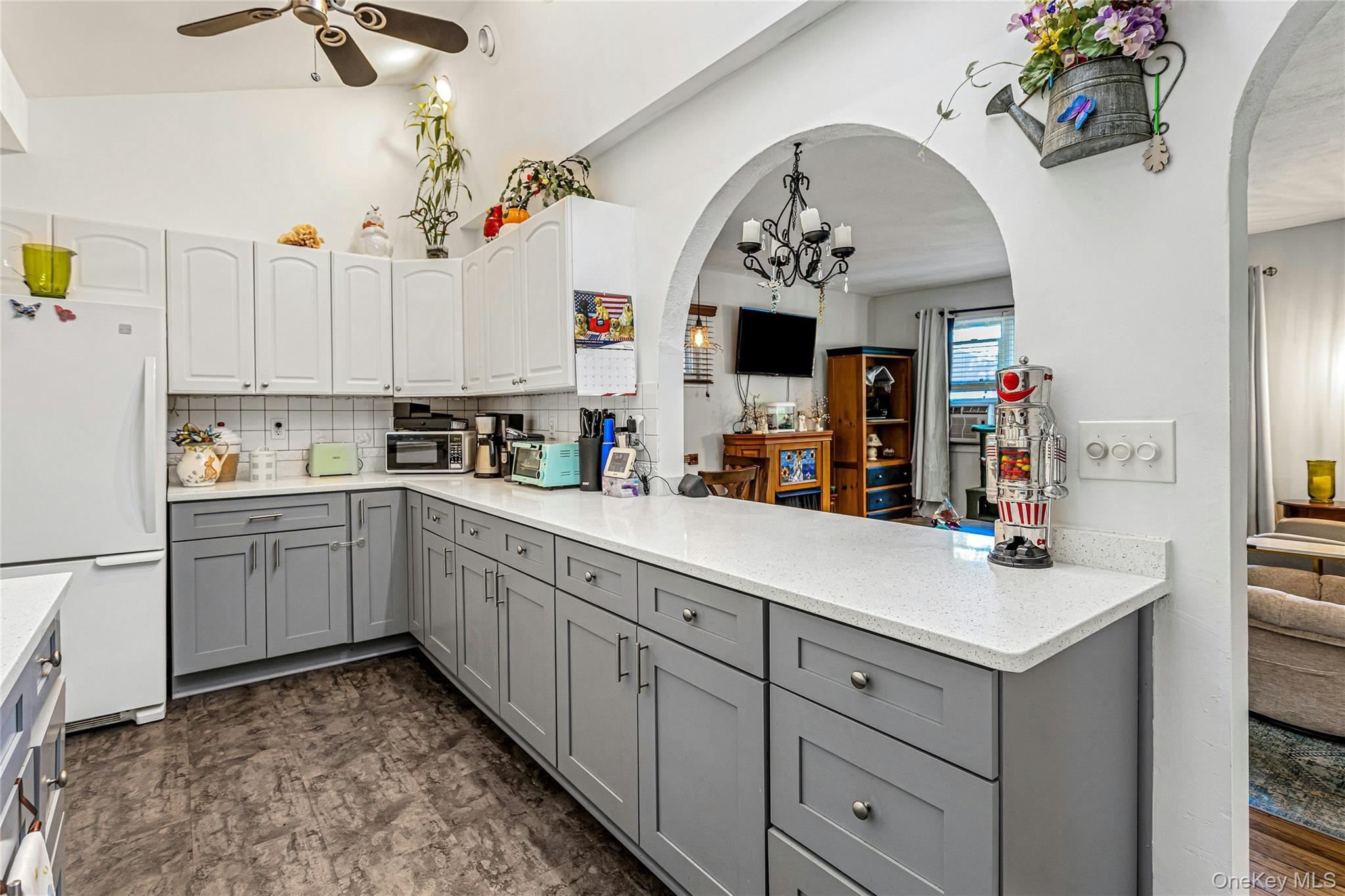 577 Wood Road – For Sale photo 9