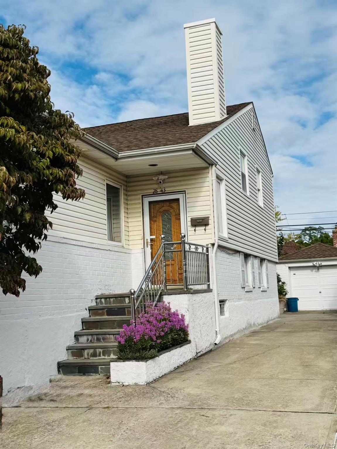 2843 Corporal Kennedy Street – For Sale