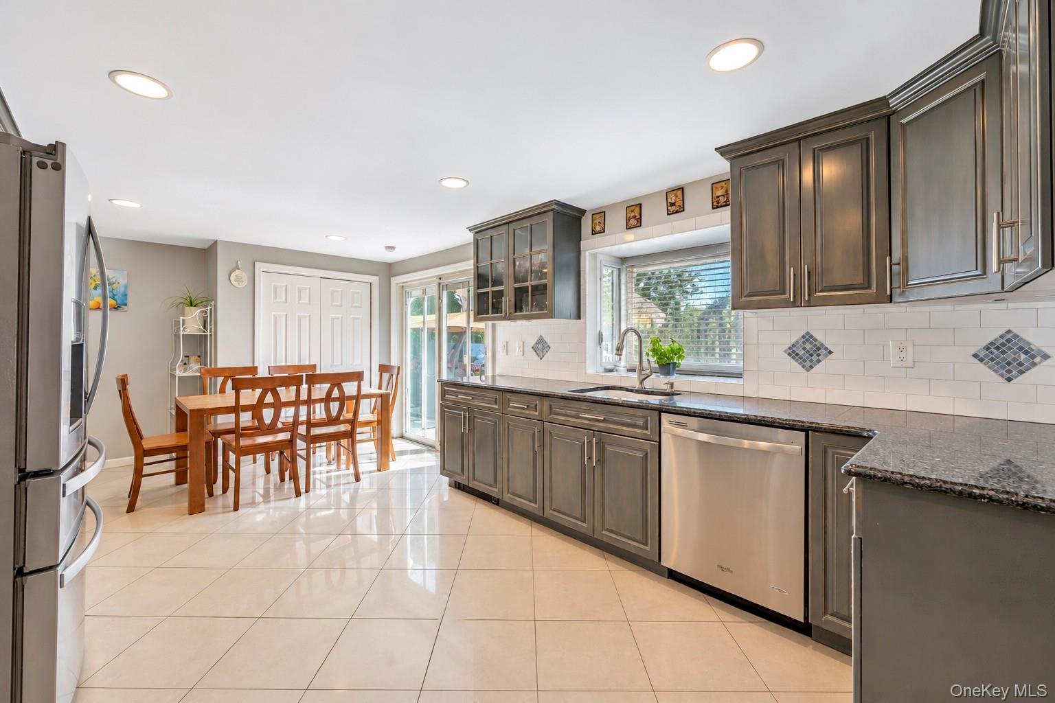 14 Hollingwood Drive – For Sale photo 21