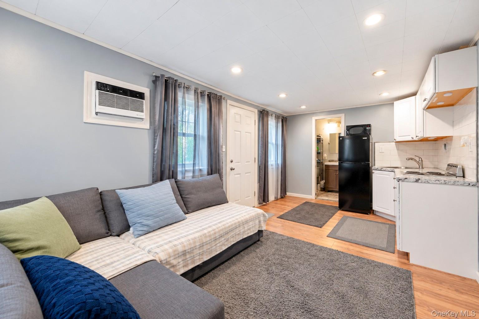 14 Hollingwood Drive – For Sale photo 48