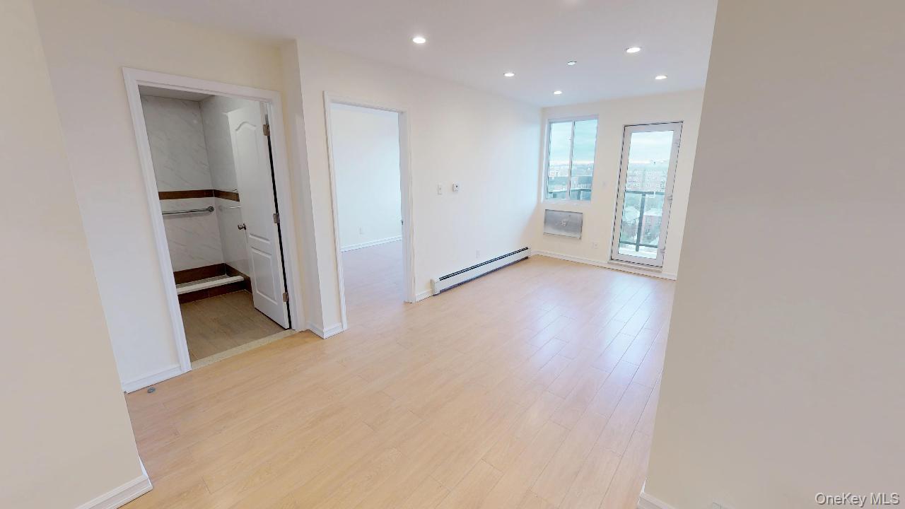 67-19 Austin Street, Unit 6A photo 5