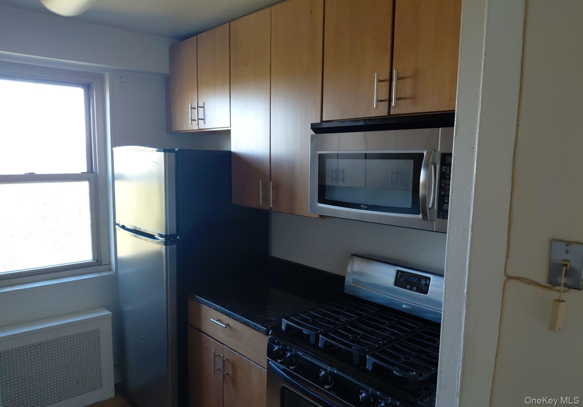 1019 Van Siclen Avenue, Unit 9-7L photo 4
