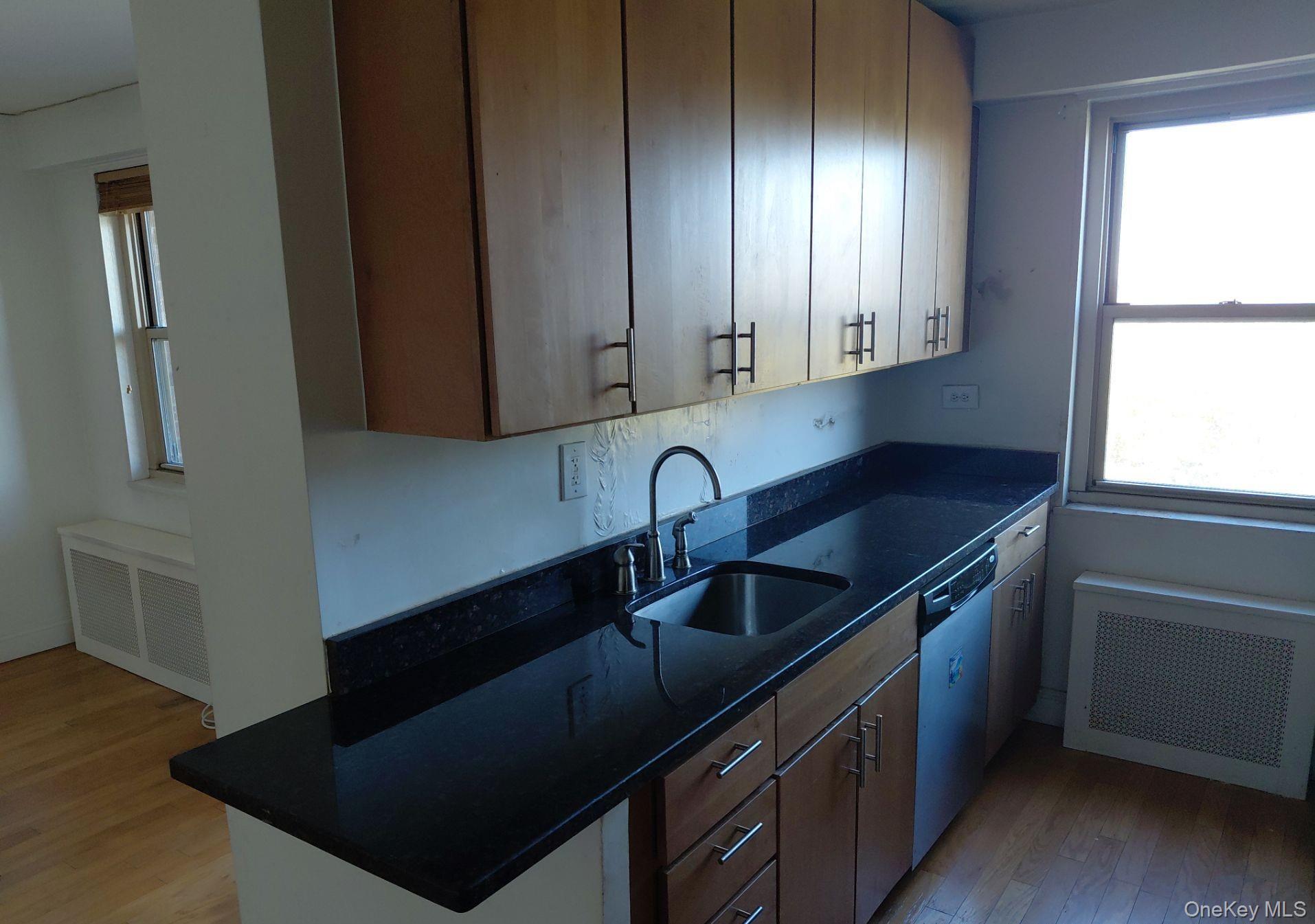 1019 Van Siclen Avenue, Unit 9-7L photo 5
