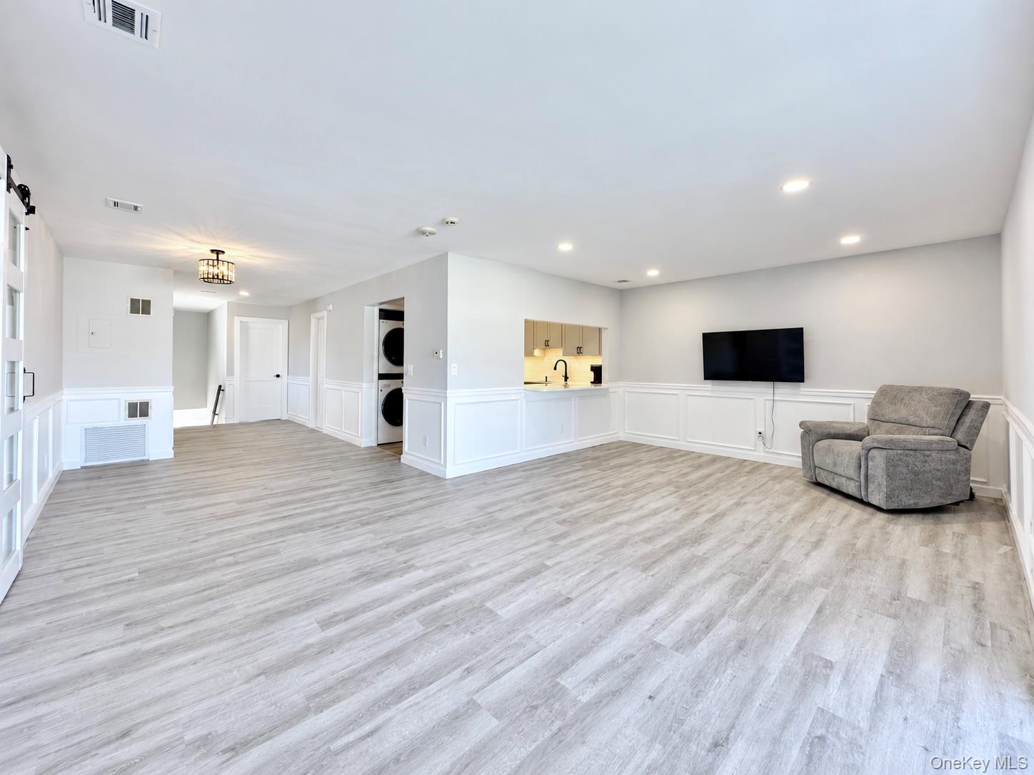 162 Cambridge Drive – For Sale photo 6