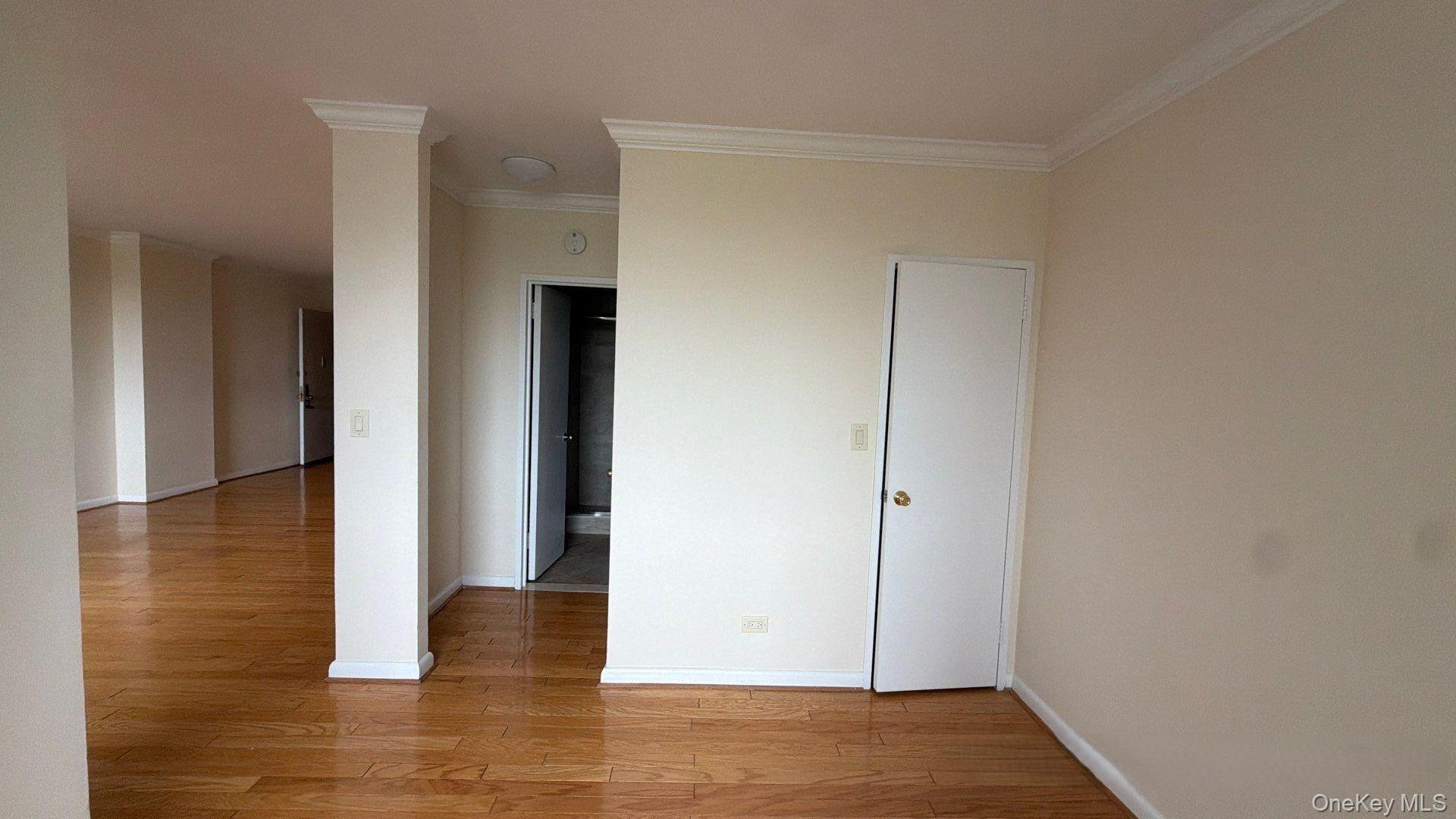 269-10 Grand Central Parkway, Unit 4U photo 8