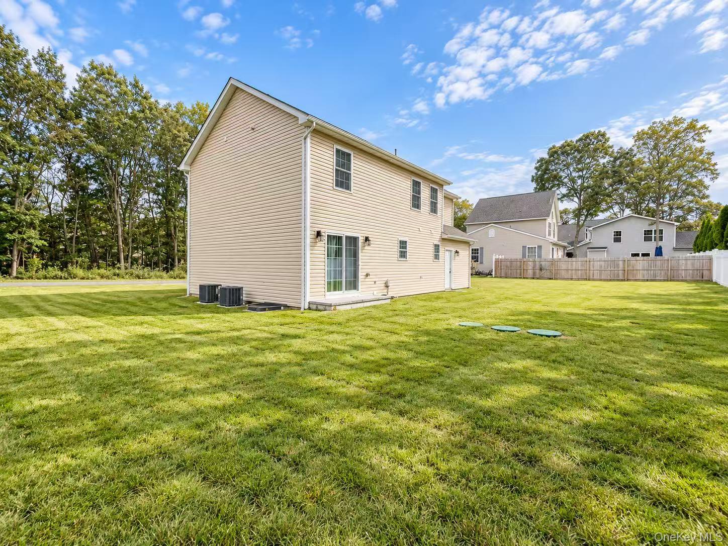 5 Saint James – For Rent photo 4