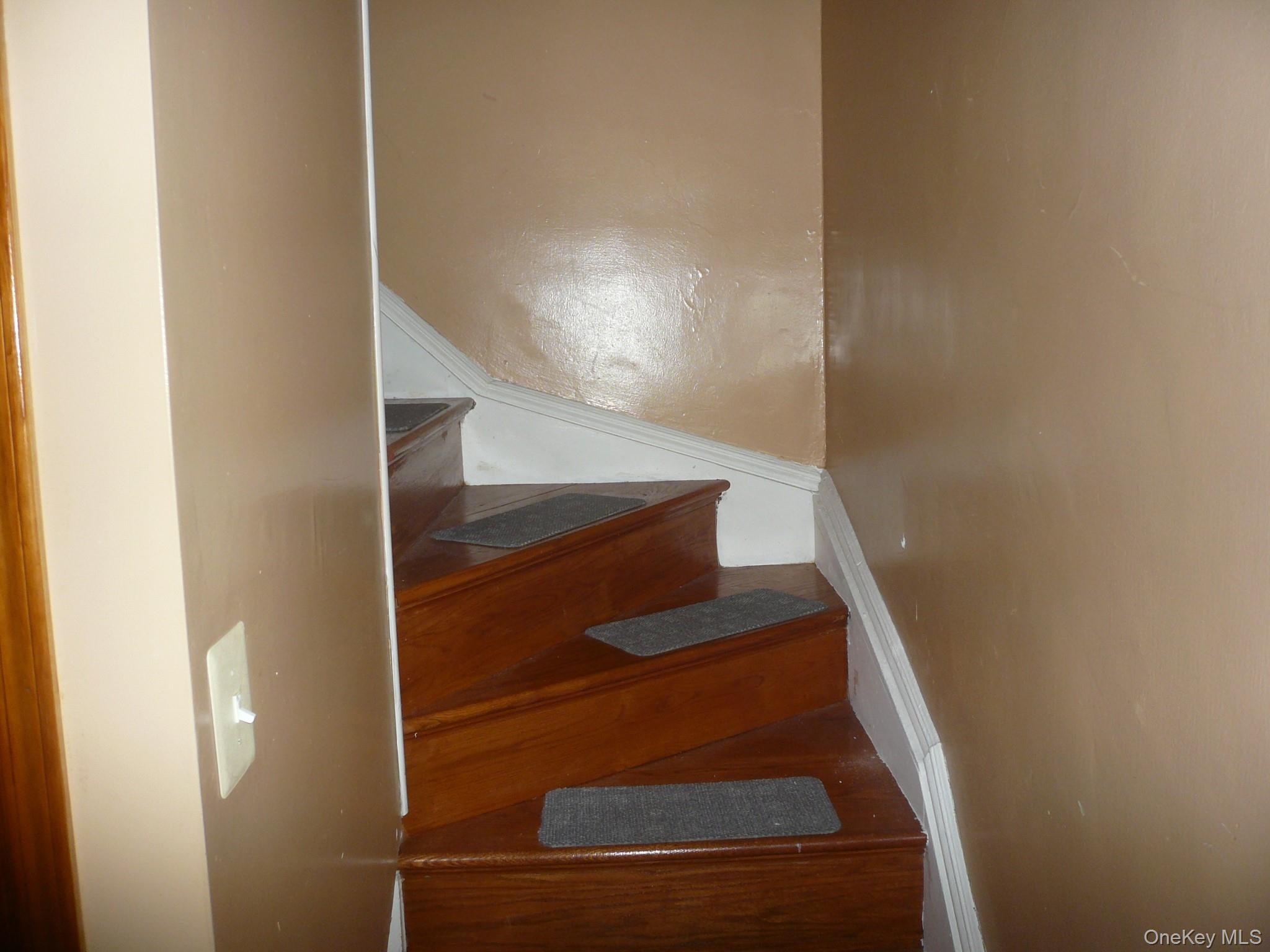 16932 144th Road, Unit 1 photo 11