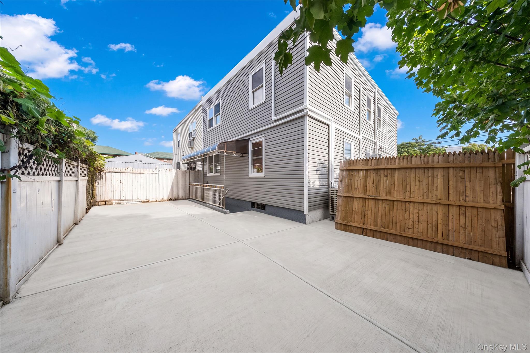 15417 108th Avenue – For Sale photo 38