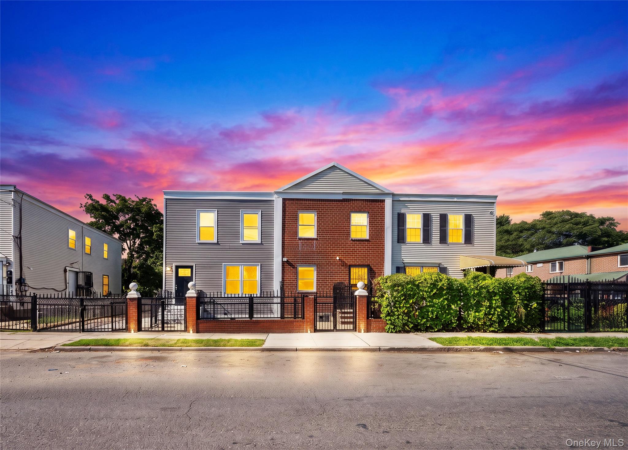 15417 108th Avenue – For Sale
