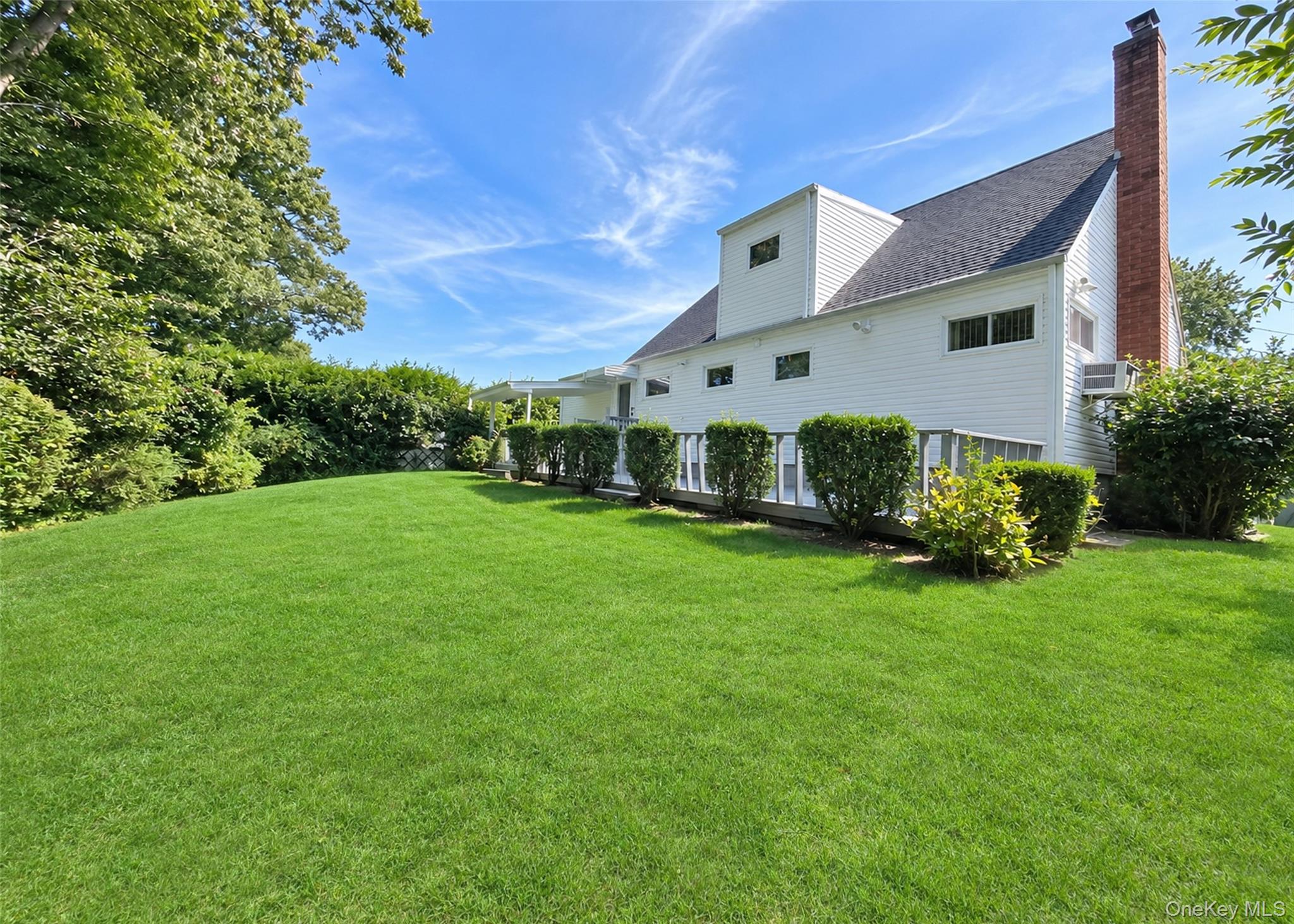 25 Joy Road – For Sale photo 21