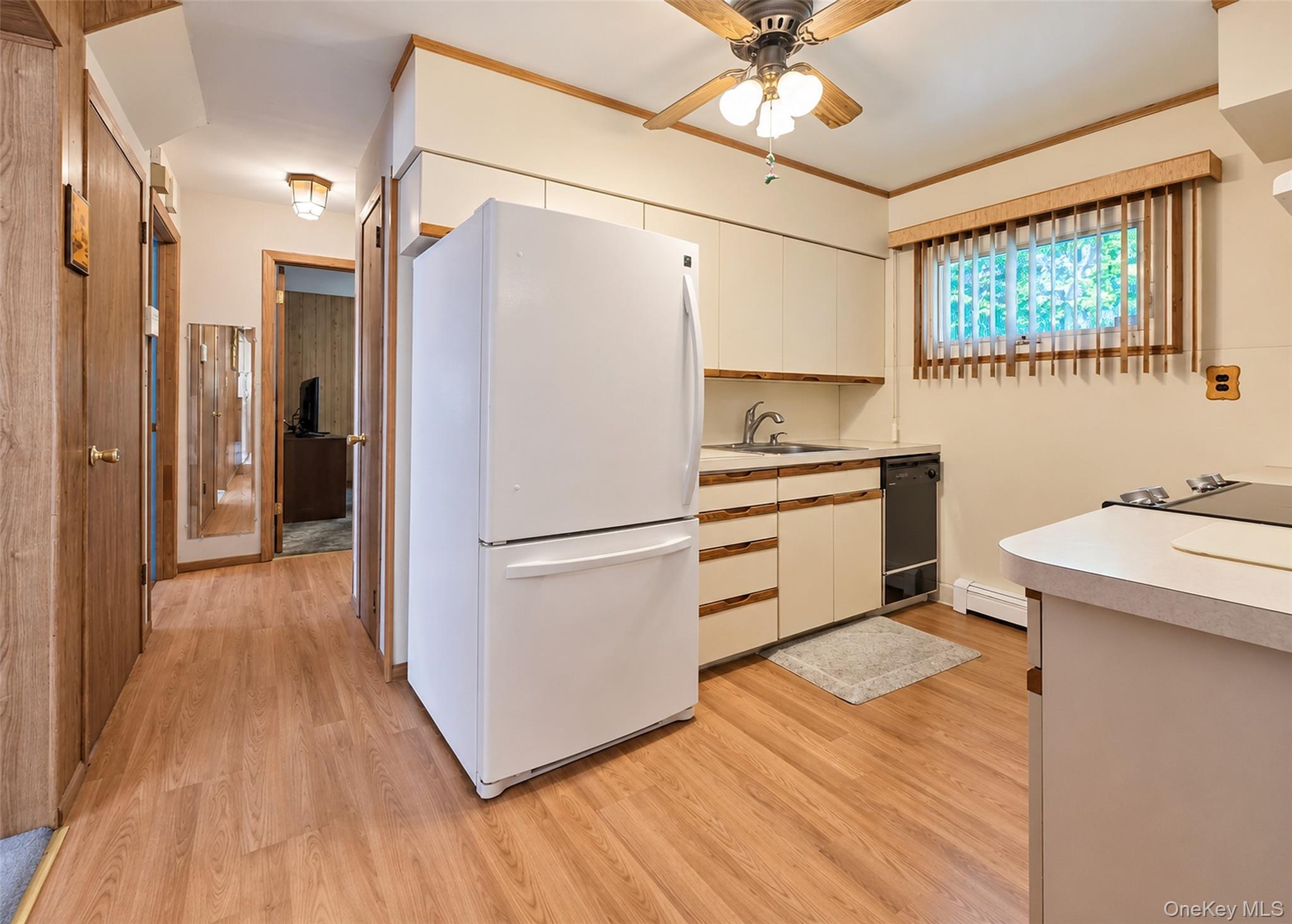 25 Joy Road – For Sale photo 5