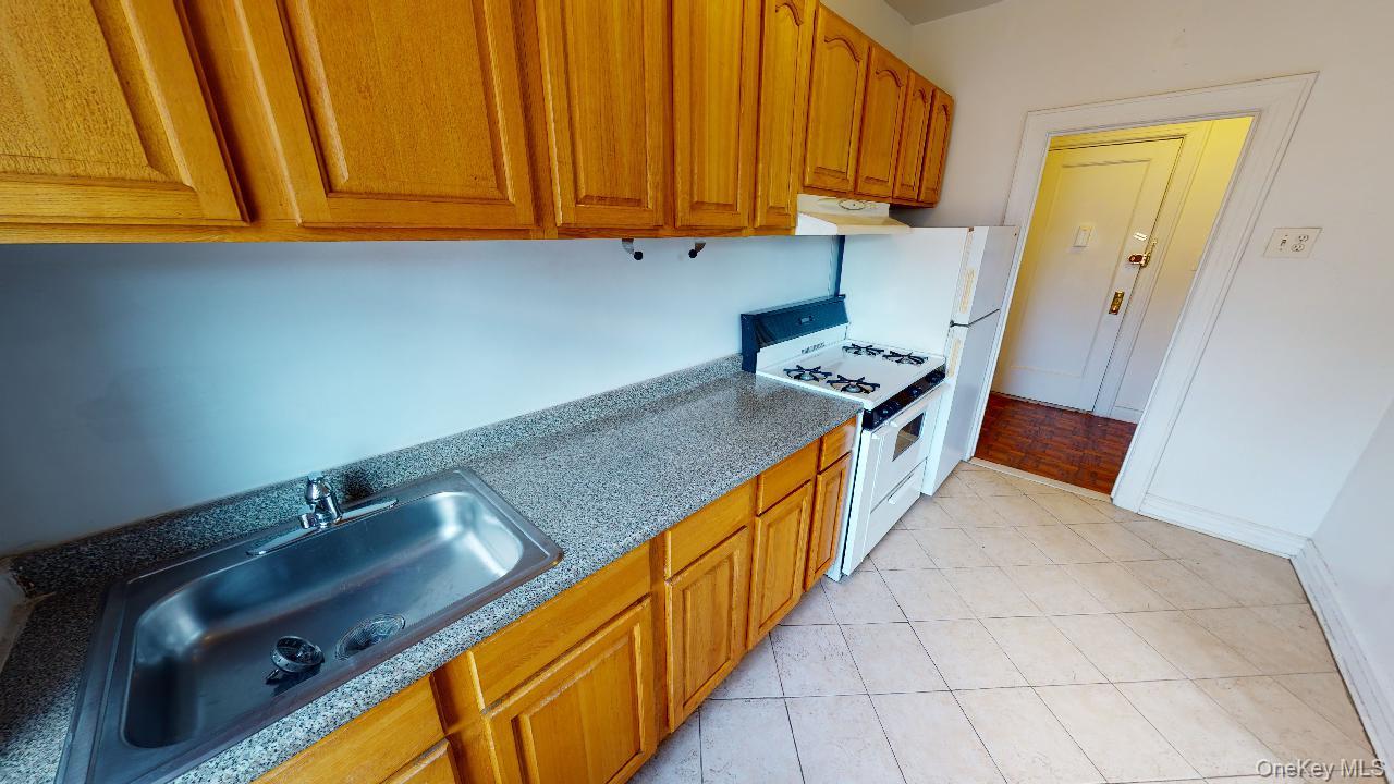 108-02 72nd Avenue, Unit 5B photo 8