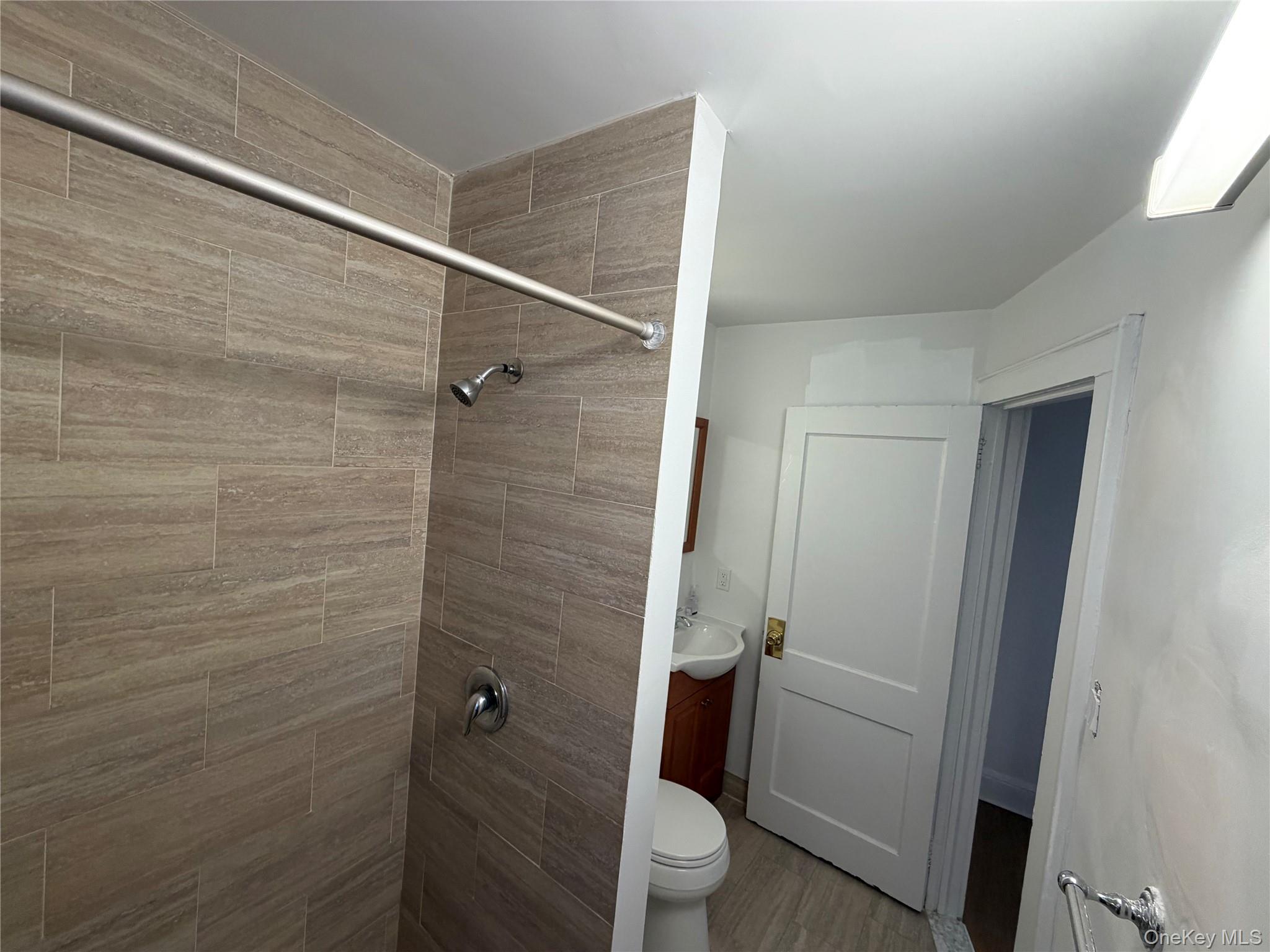 180 B Atlantic Ave – For Rent photo 4