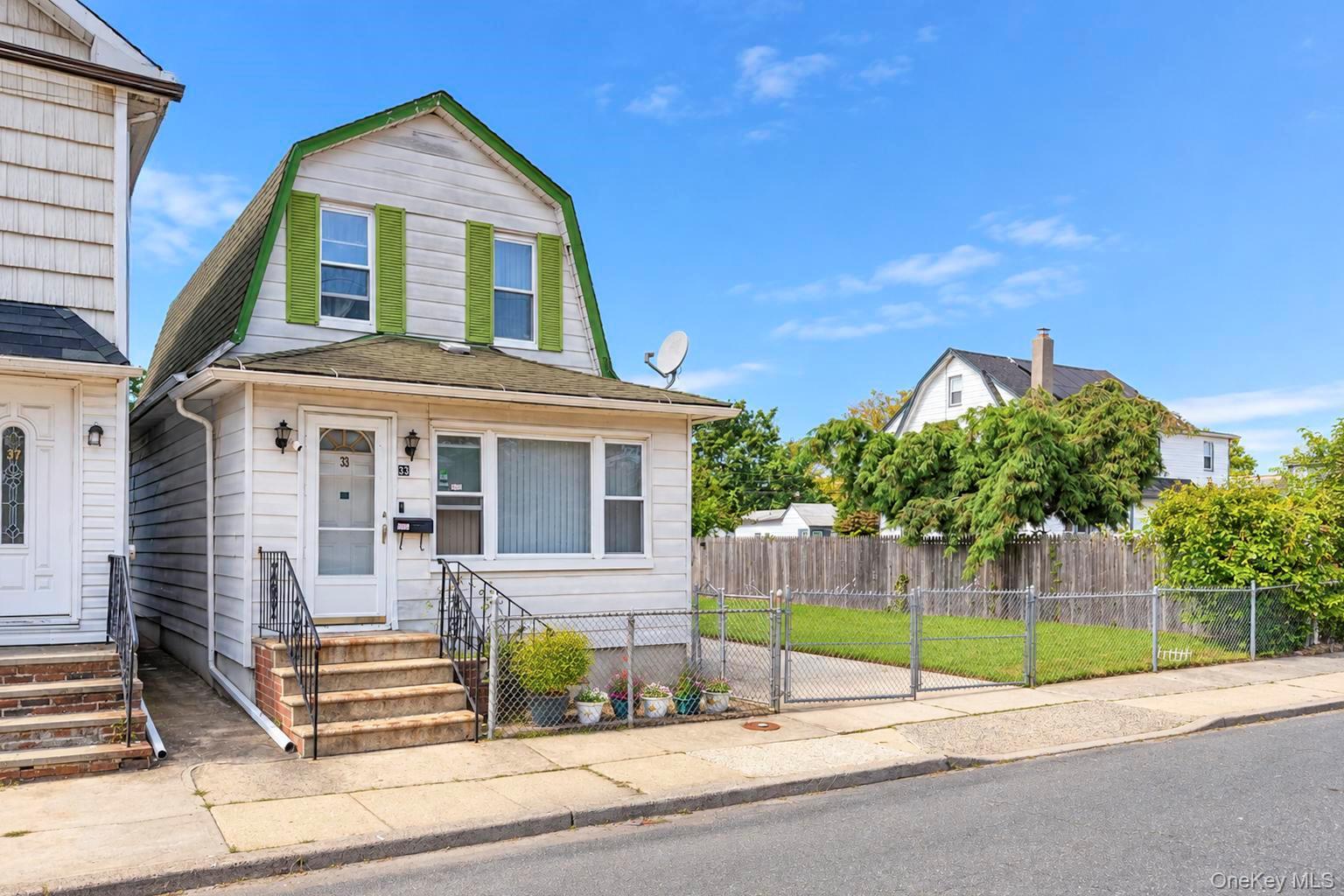 33 Claridge Avenue – For Sale photo 2