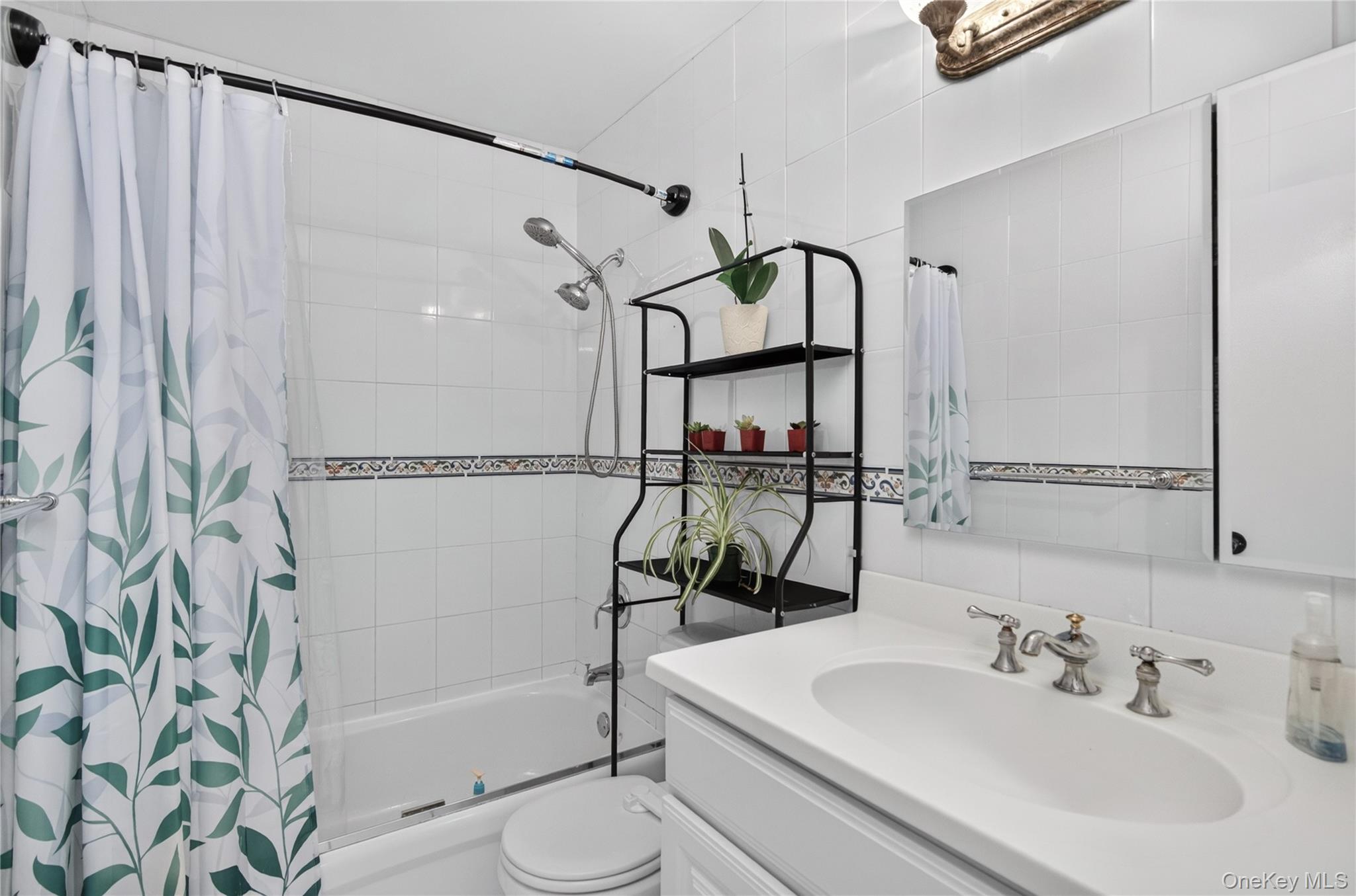 225 Springmeadow Drive, Unit A photo 22