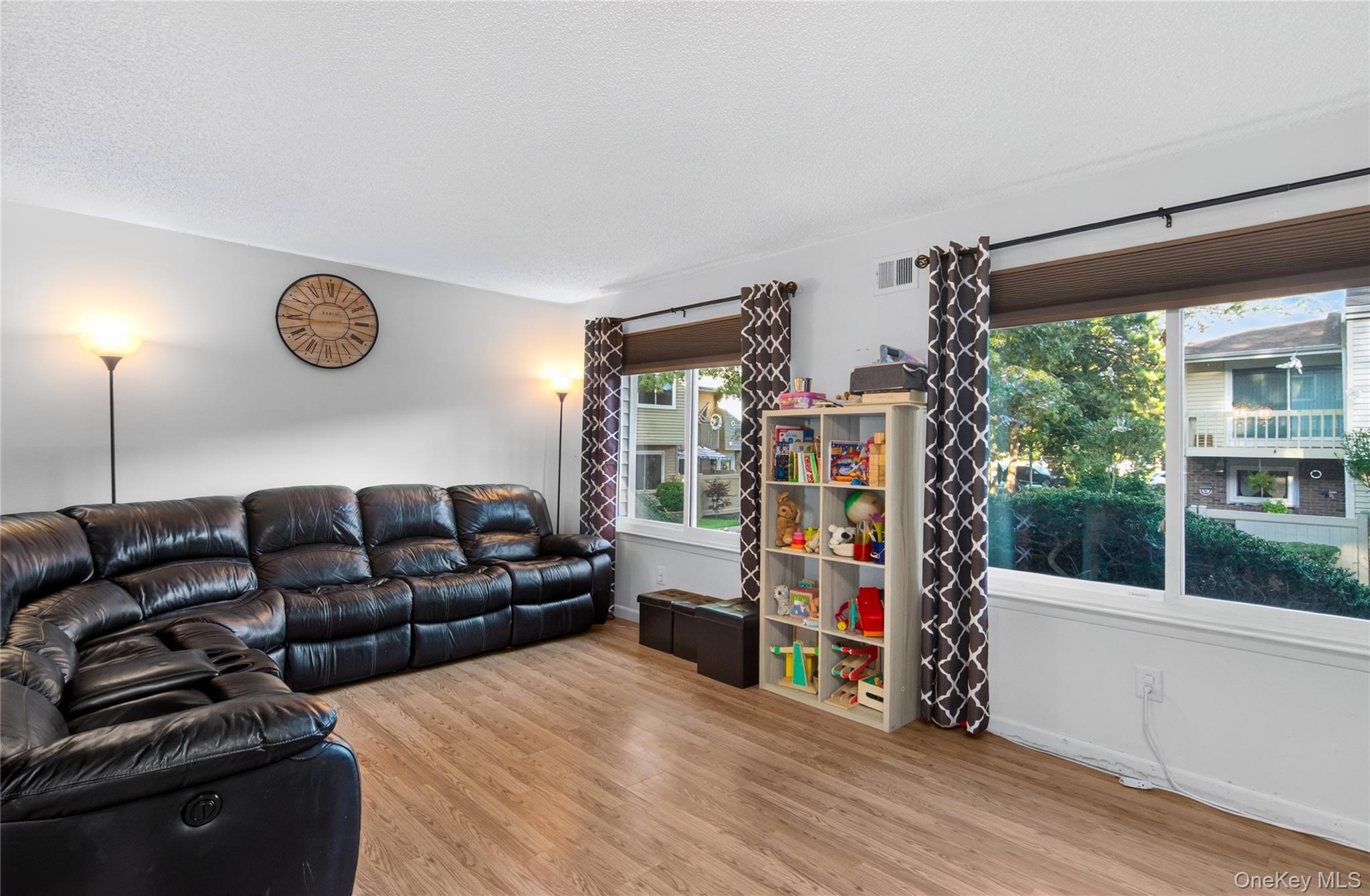 225 Springmeadow Drive, Unit A photo 9